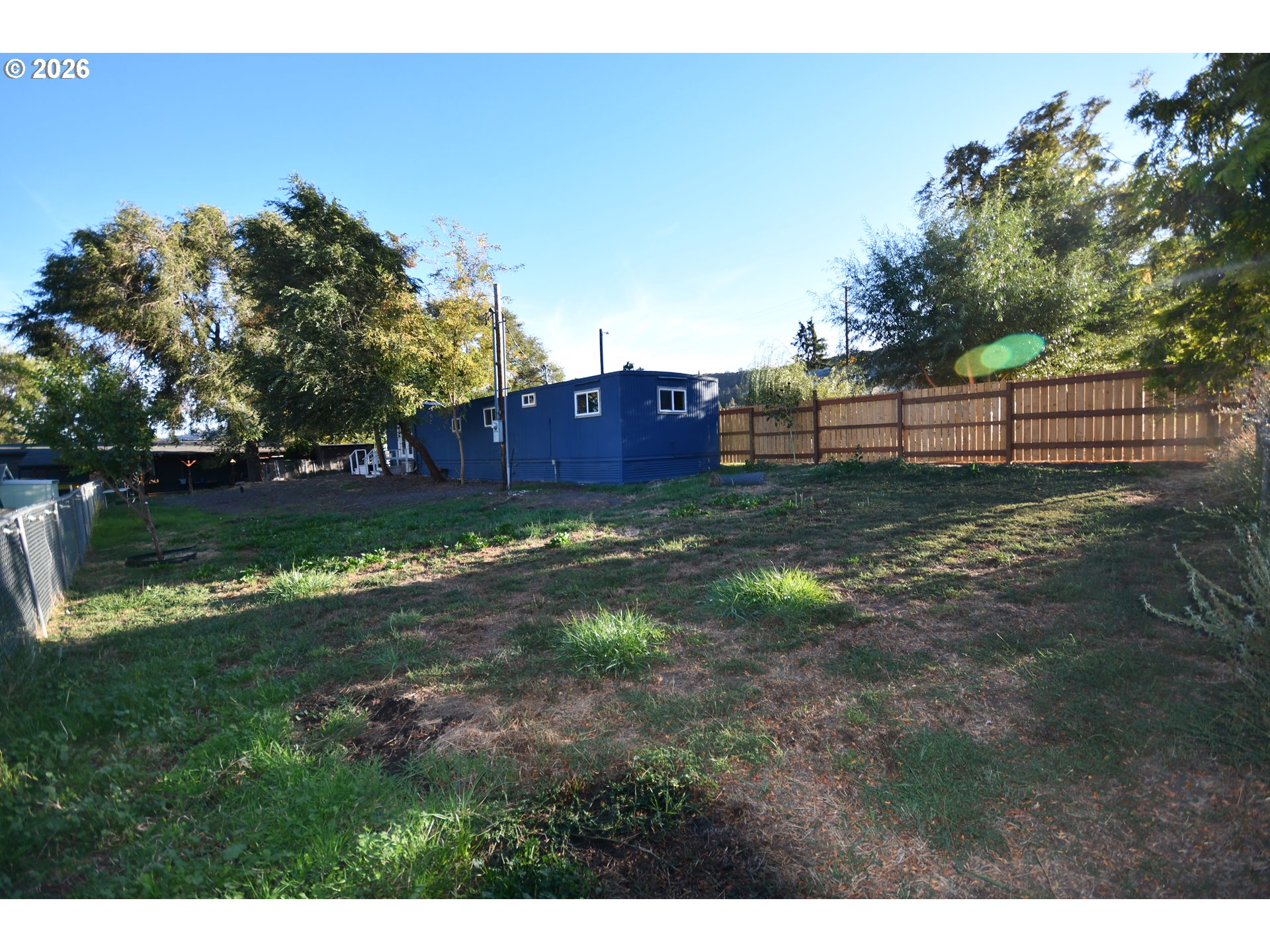 911 Kingsley St Property Photo 31