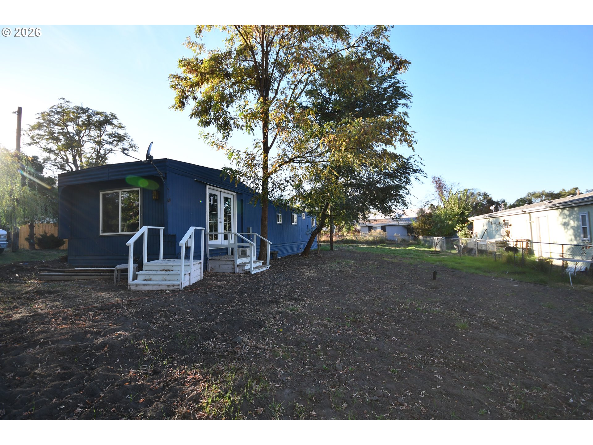 911 Kingsley St Property Photo 32