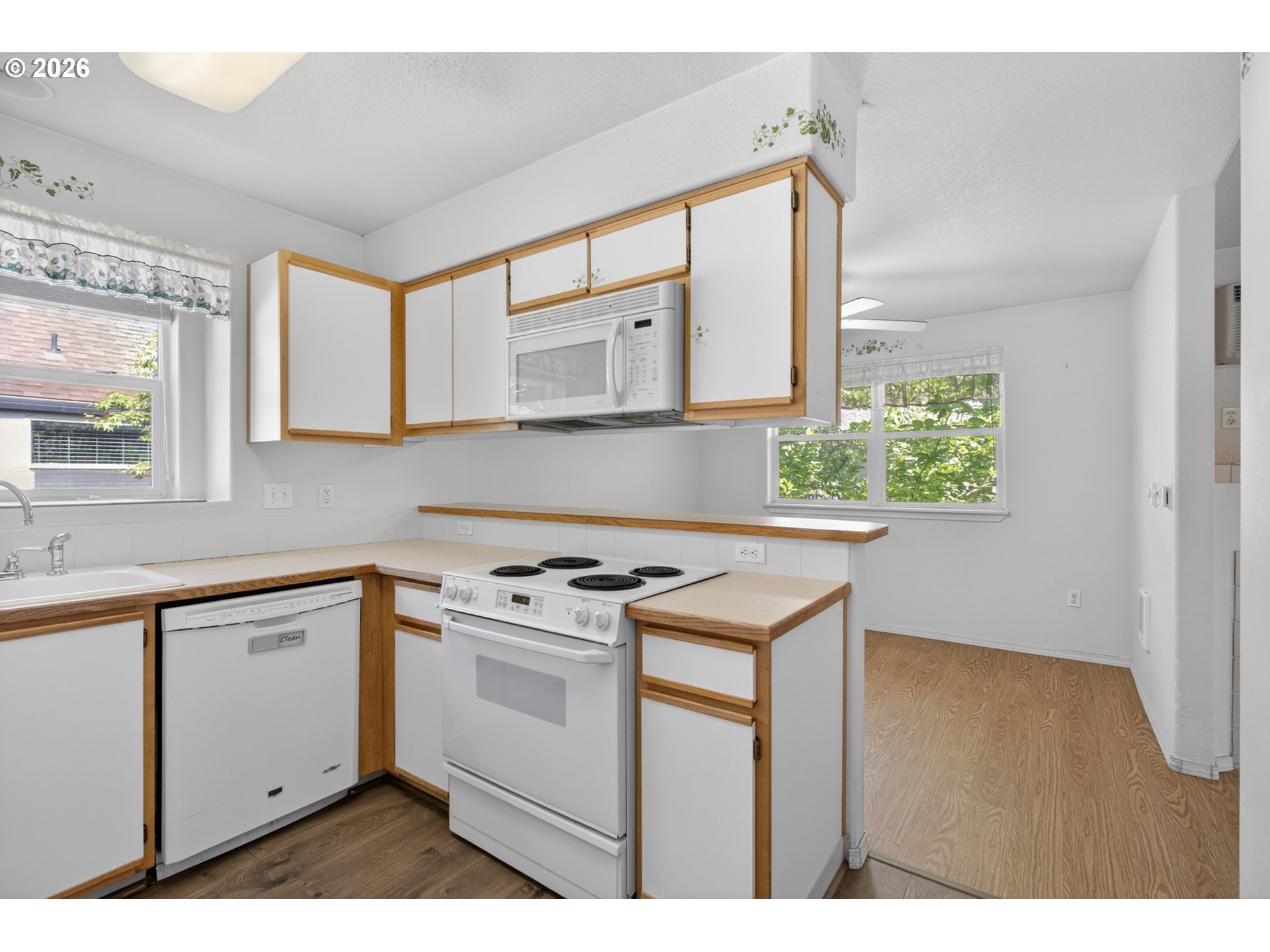 4736 W Powell Blvd 229 Property Photo 11