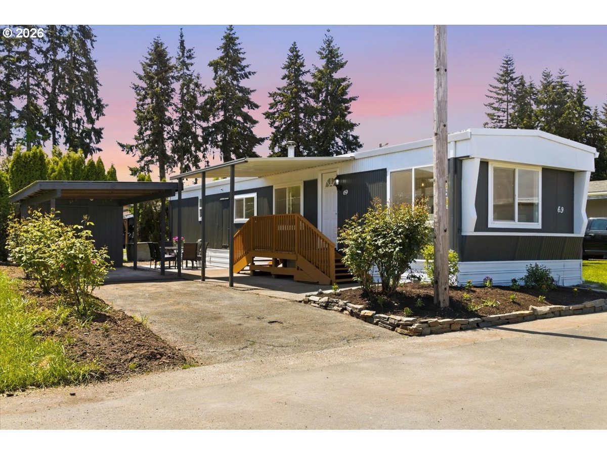 151 Edwards Rd S 69 Property Photo 1