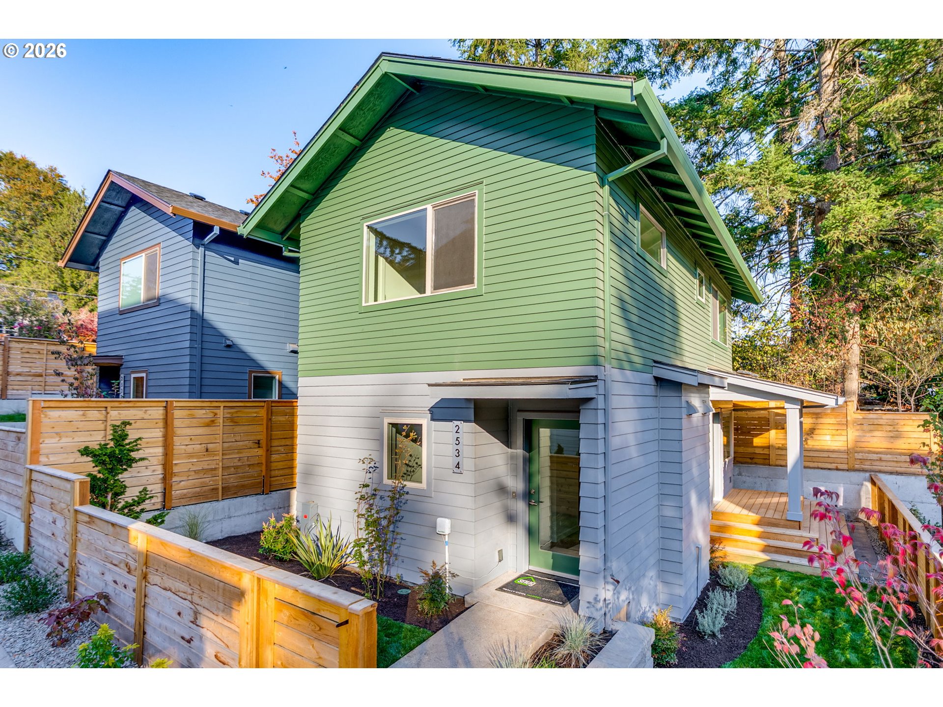 2534 Sw Custer St Property Photo 1