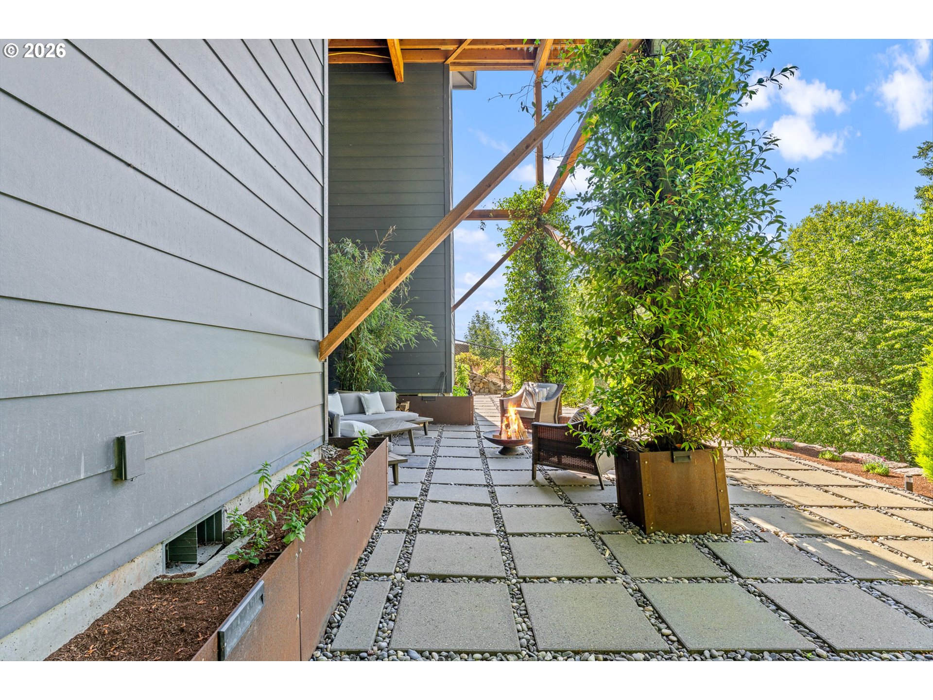 13655 Se Windflower Ln Property Photo 18