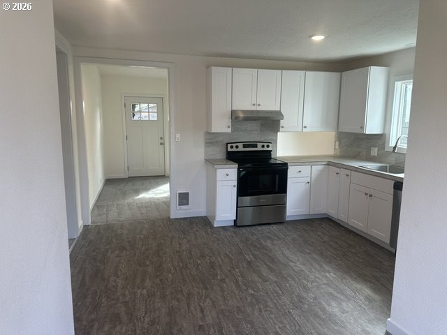 273 Baltimore St Property Photo 7