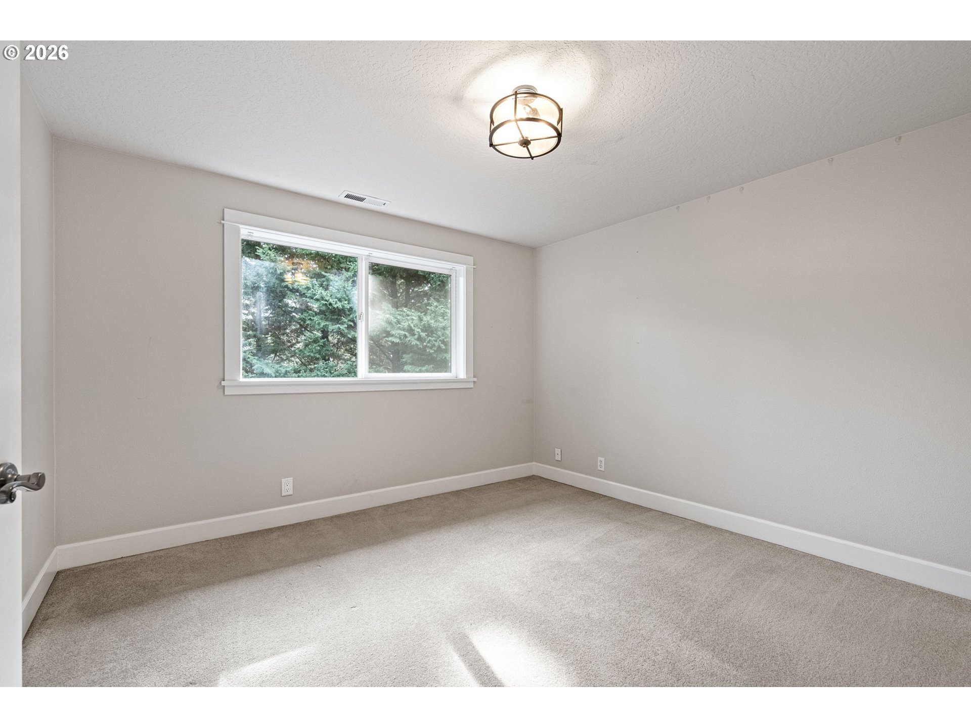 3368 Bentley Ave Property Photo 34