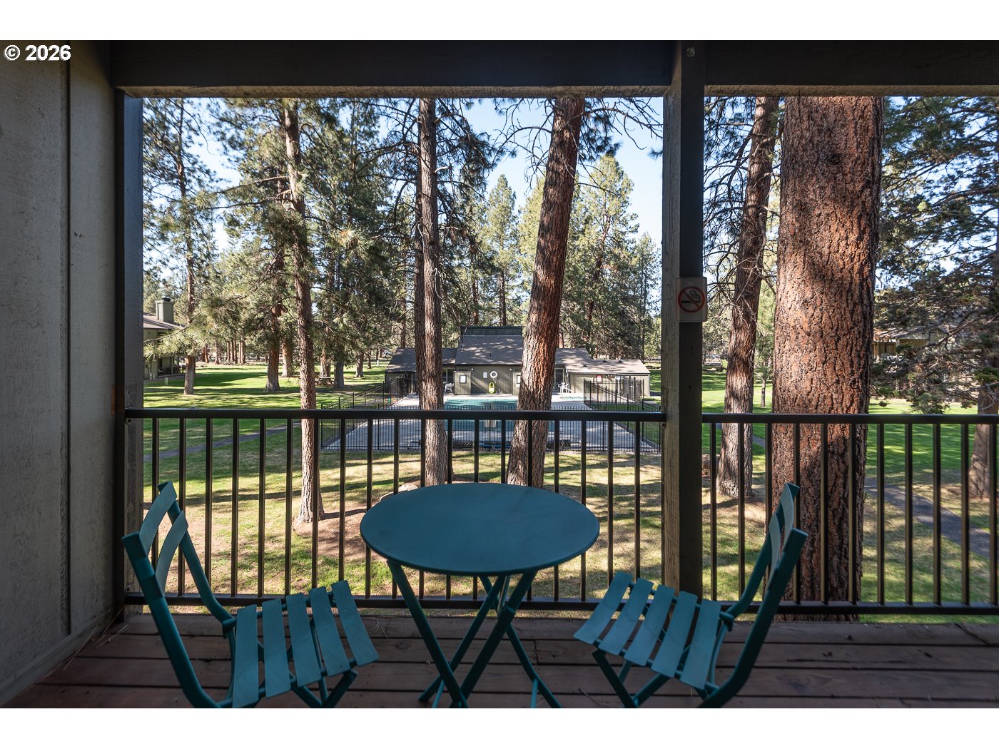 827 E Desperado Trl 202 Property Photo 16