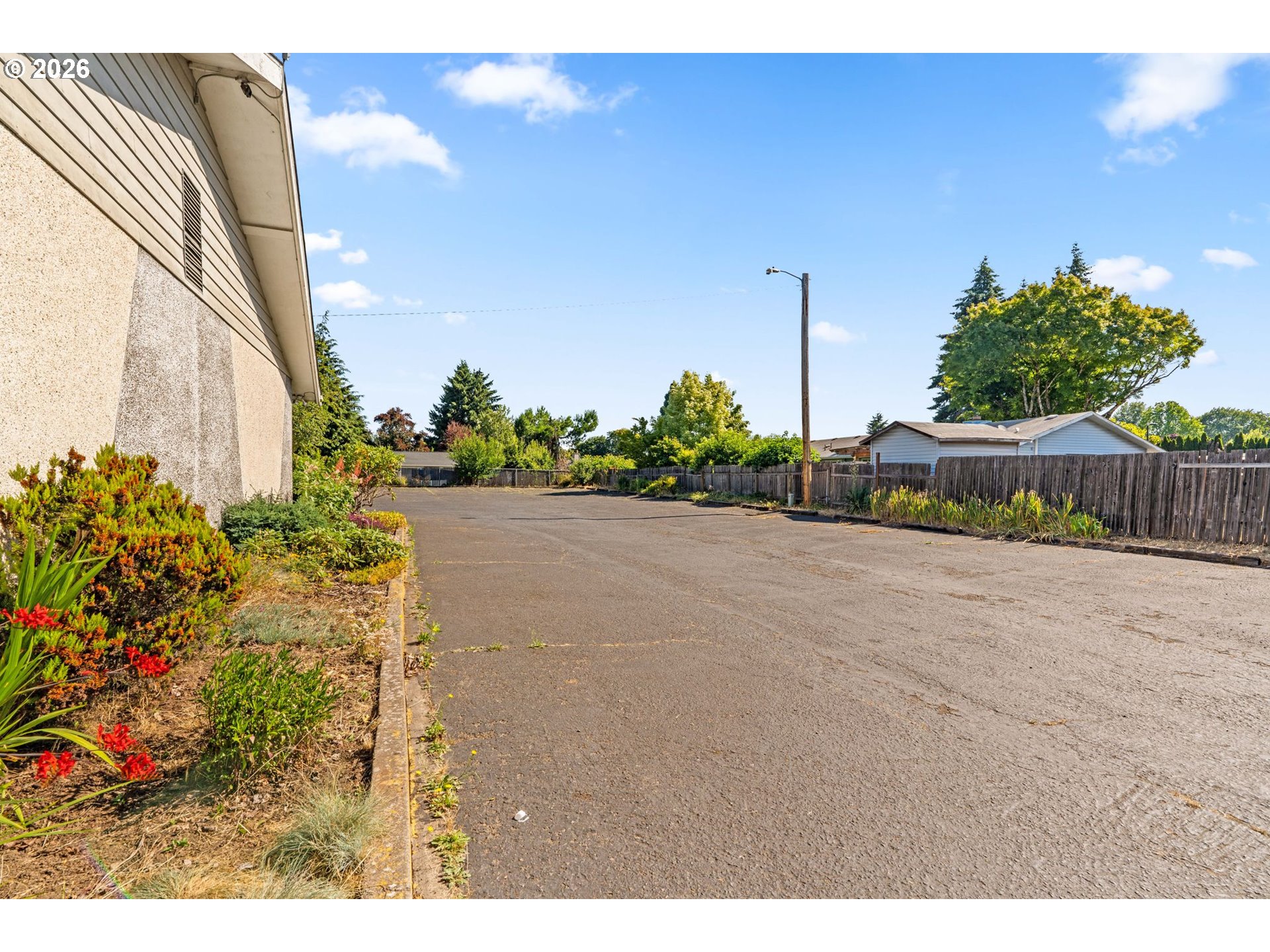 2111 Minnesota St Property Photo 10