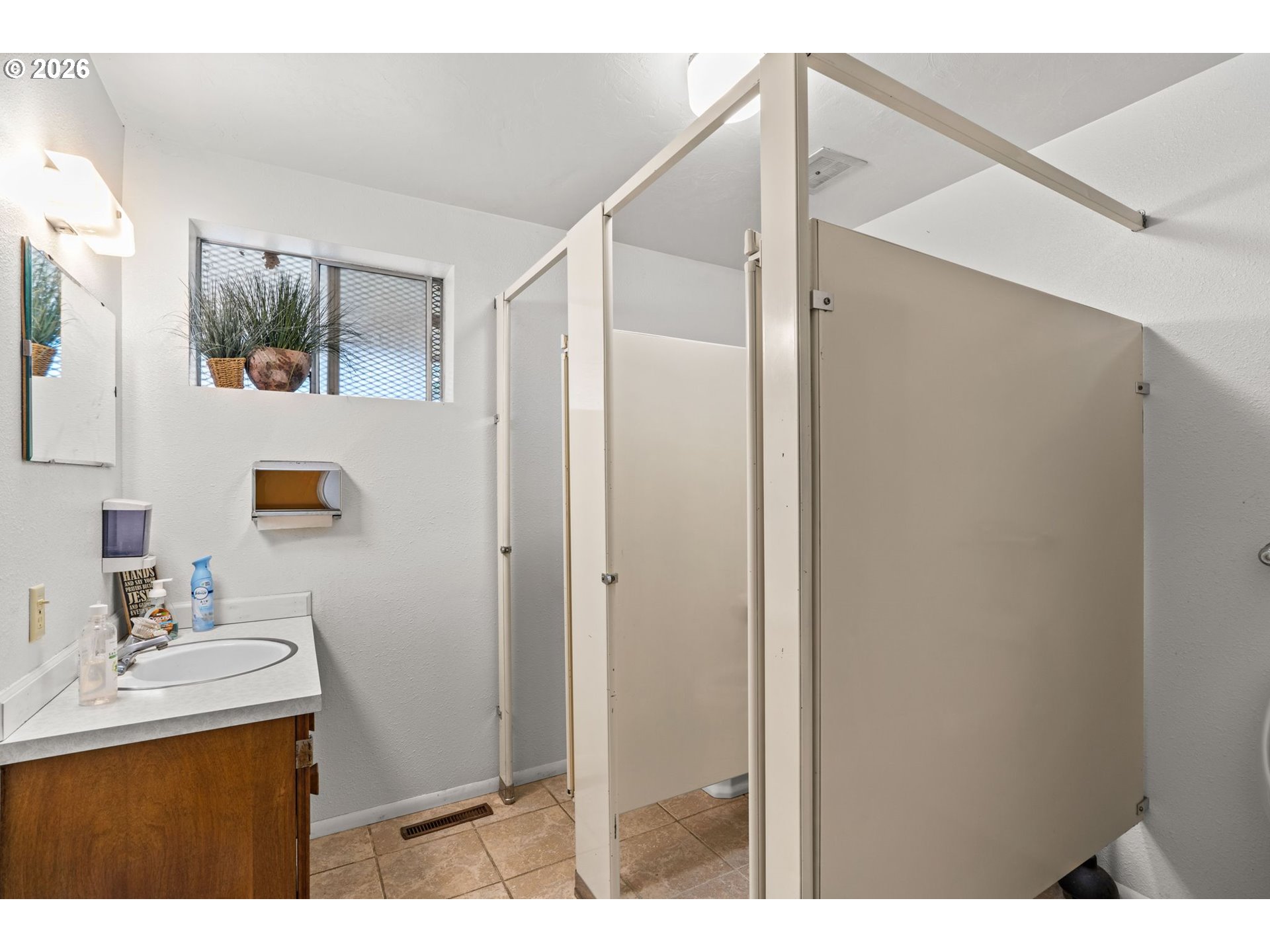 2111 Minnesota St Property Photo 20