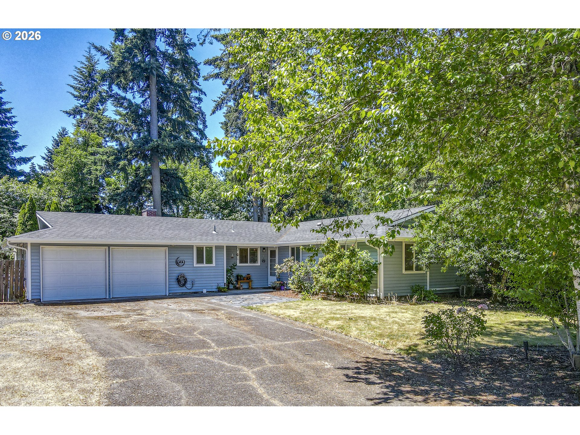 560 BLACKFOOT AVE Property Photo 1