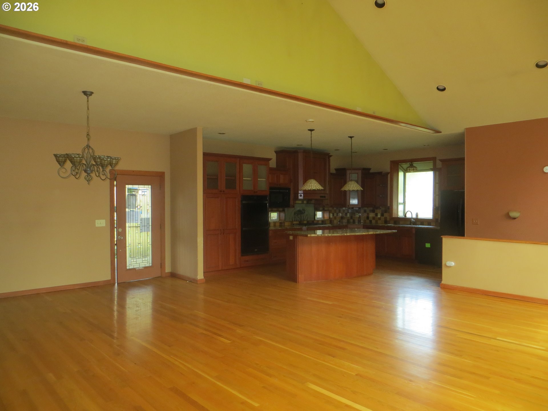 71257 Northshore Dr Property Photo 9