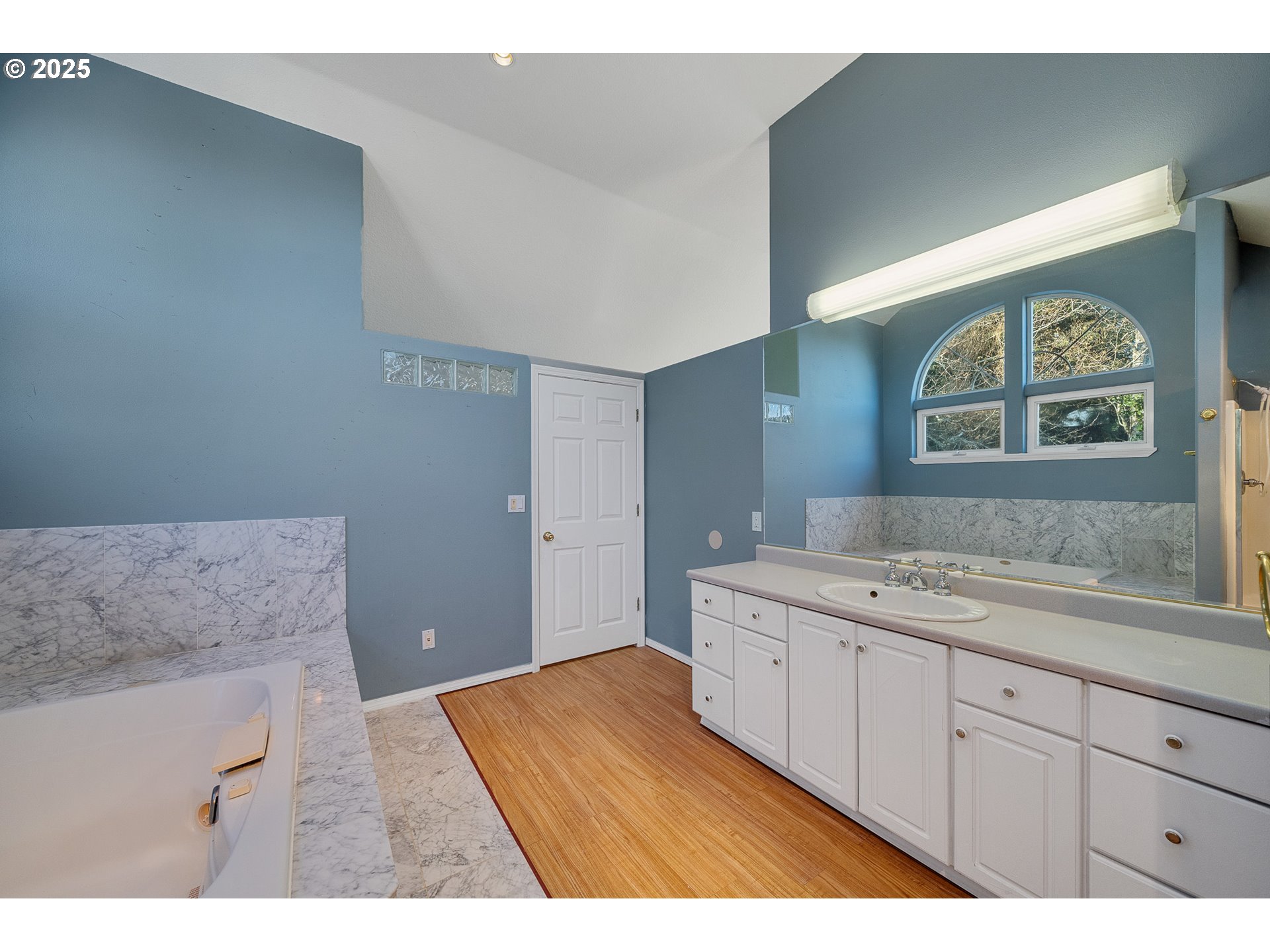 4805 Leonard St Property Photo 21