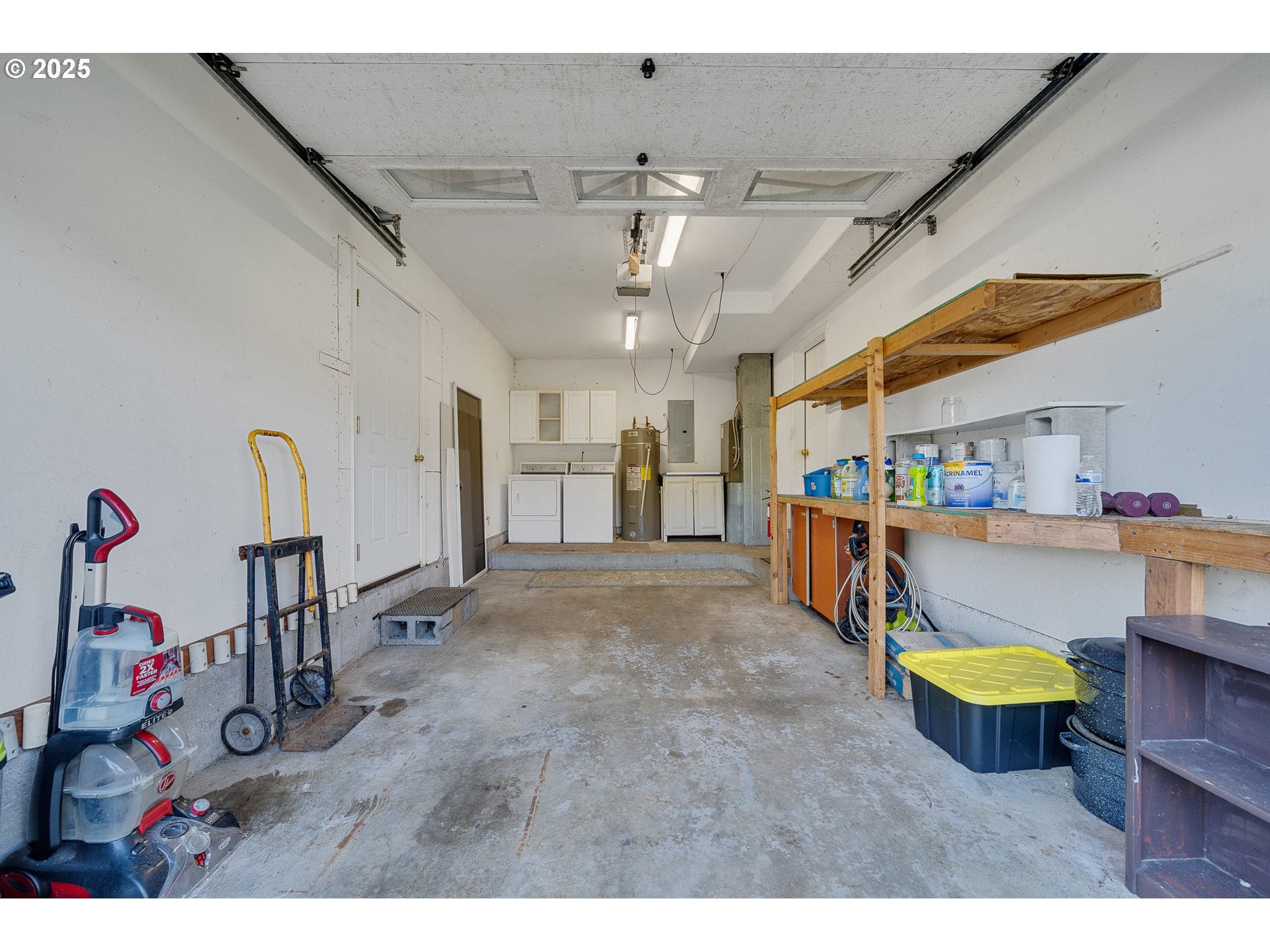 4805 Leonard St Property Photo 26