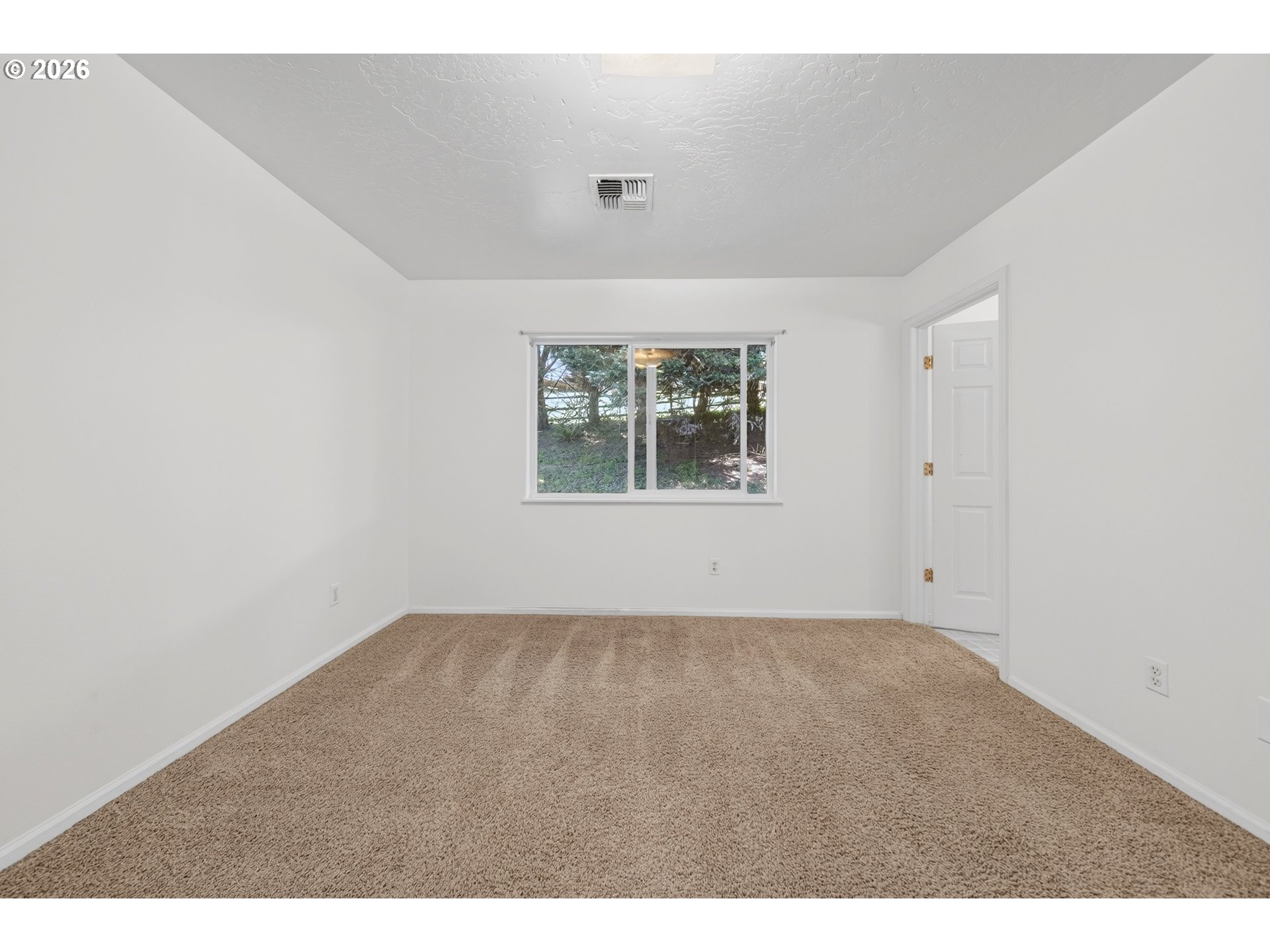 16708 Thompson Rd Property Photo 15