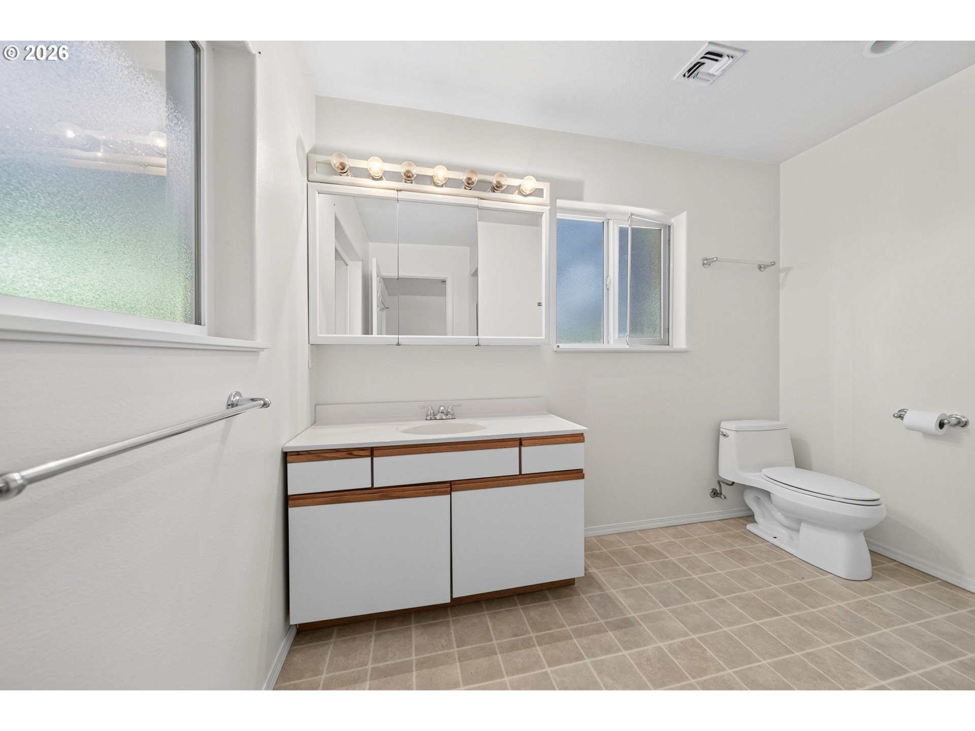 16708 Thompson Rd Property Photo 16