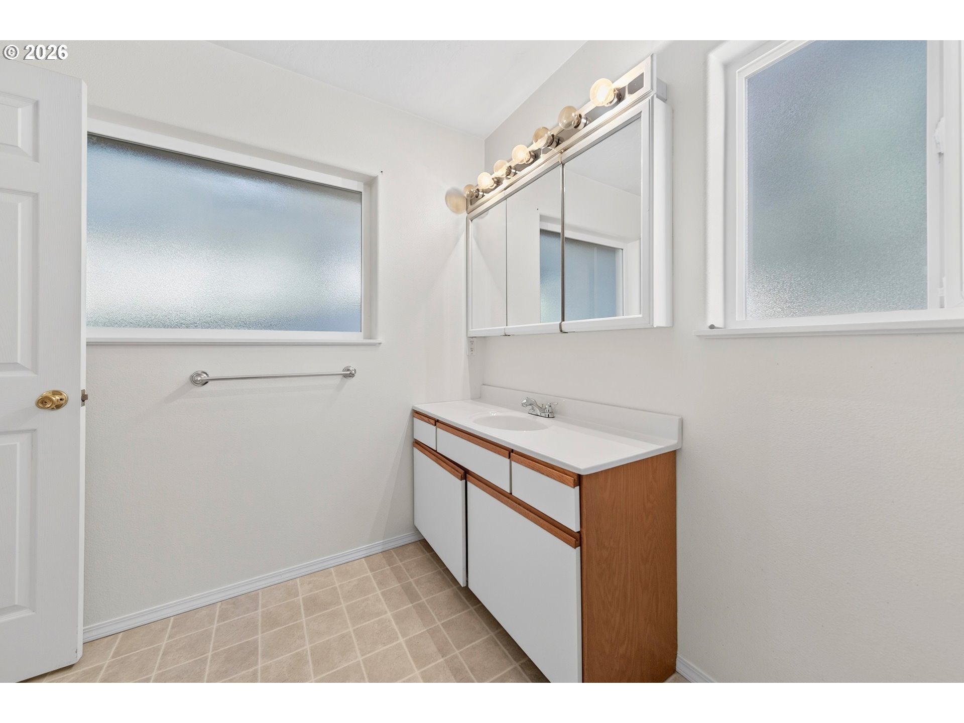 16708 Thompson Rd Property Photo 18
