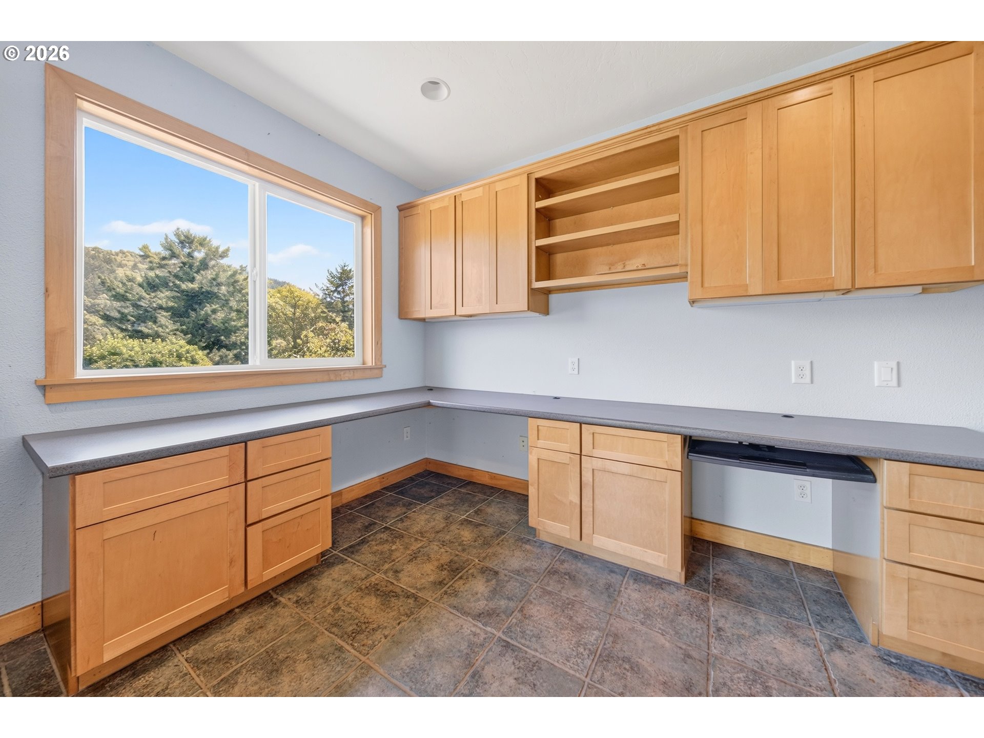 16708 Thompson Rd Property Photo 35