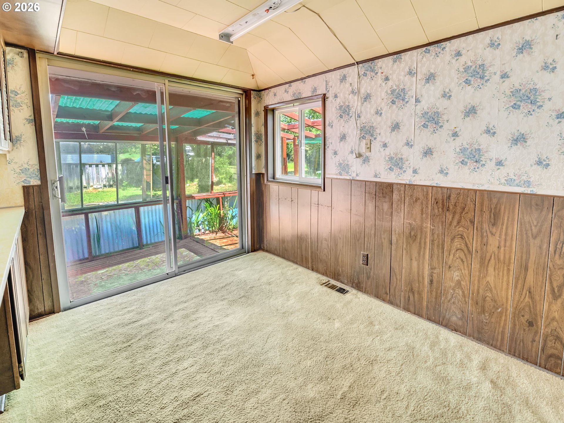 1205 2nd Ave Property Photo 9