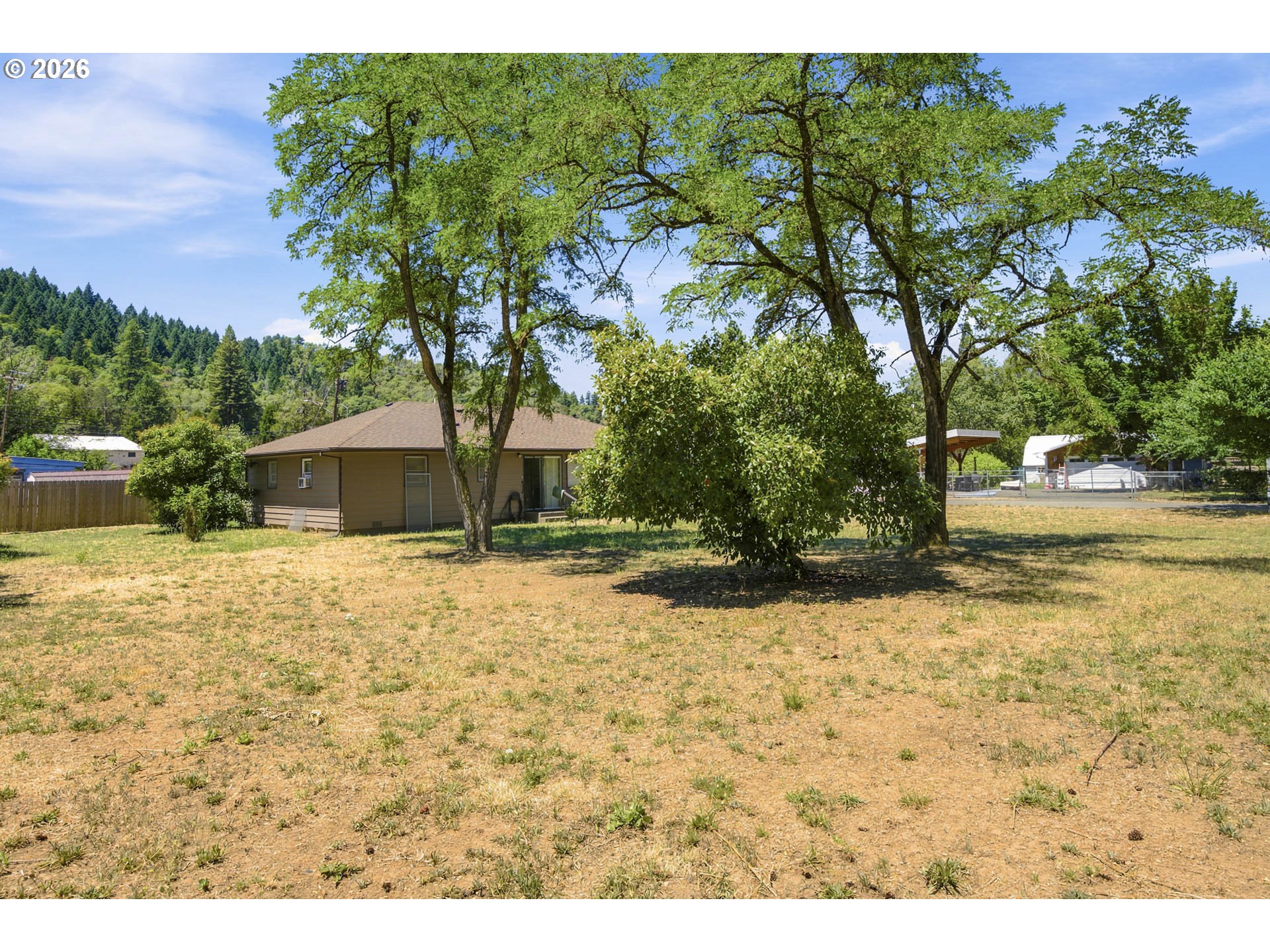 151 Long St Property Photo 3