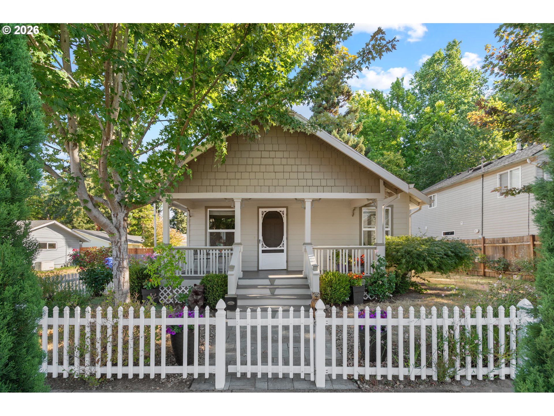 1701 16th St Property Photo 1