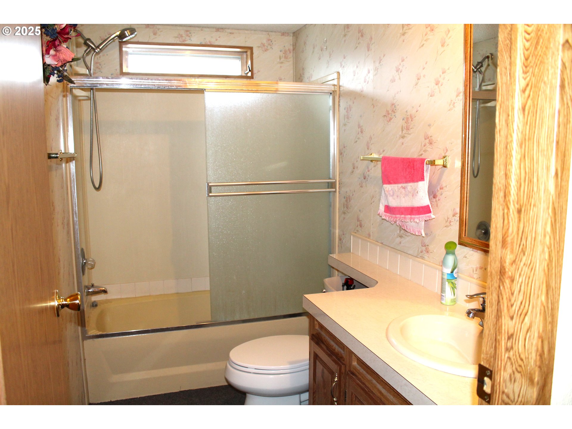 210 N Mountain Blvd Property Photo 14