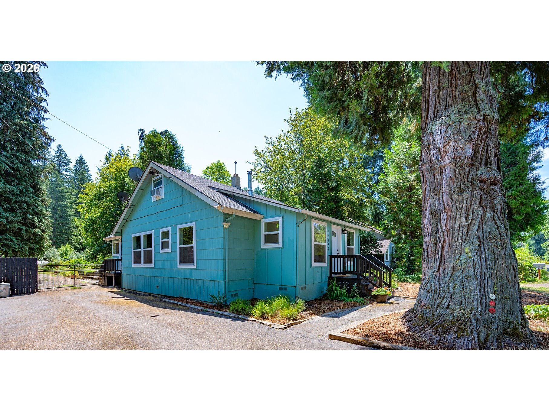 74225 London Rd Property Photo 1
