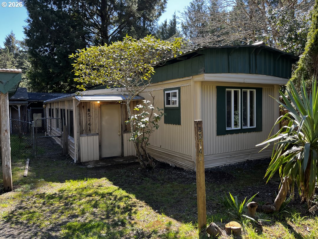 85141 Cedar Dr Property Photo 9