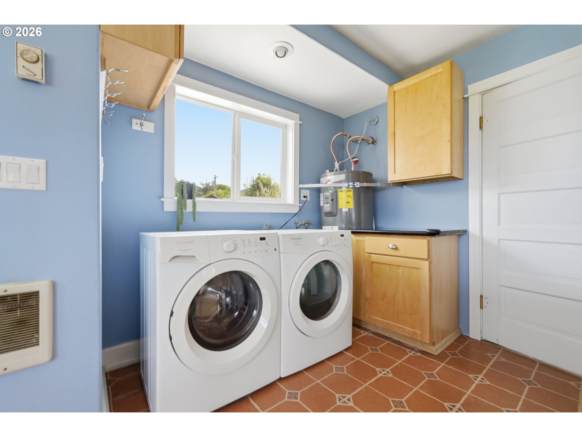 114 S Beacon St Property Photo 13