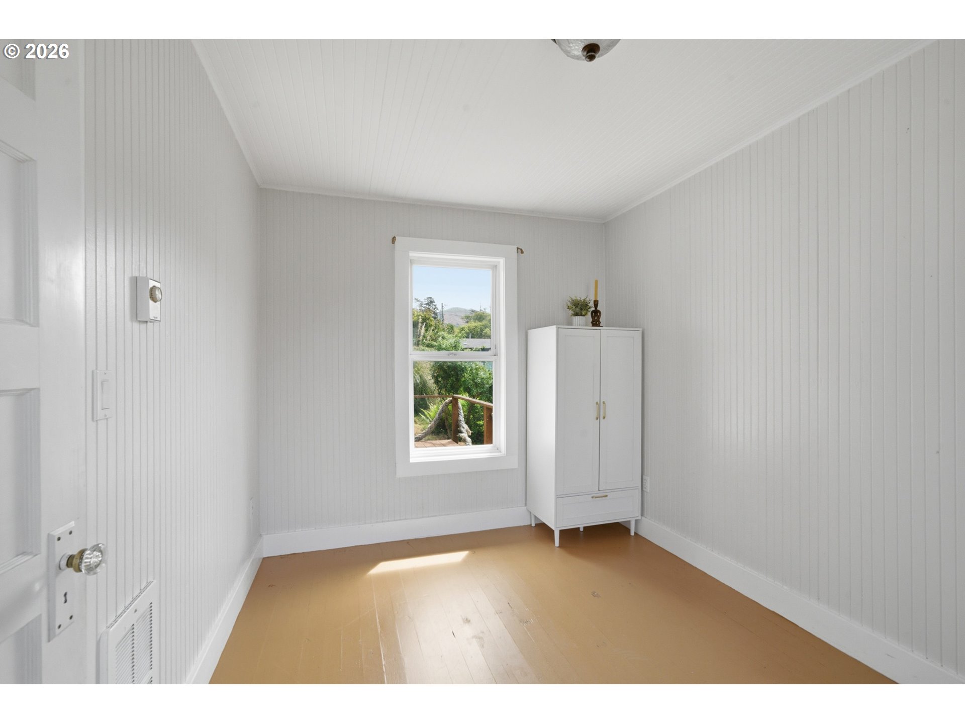 114 S Beacon St Property Photo 15