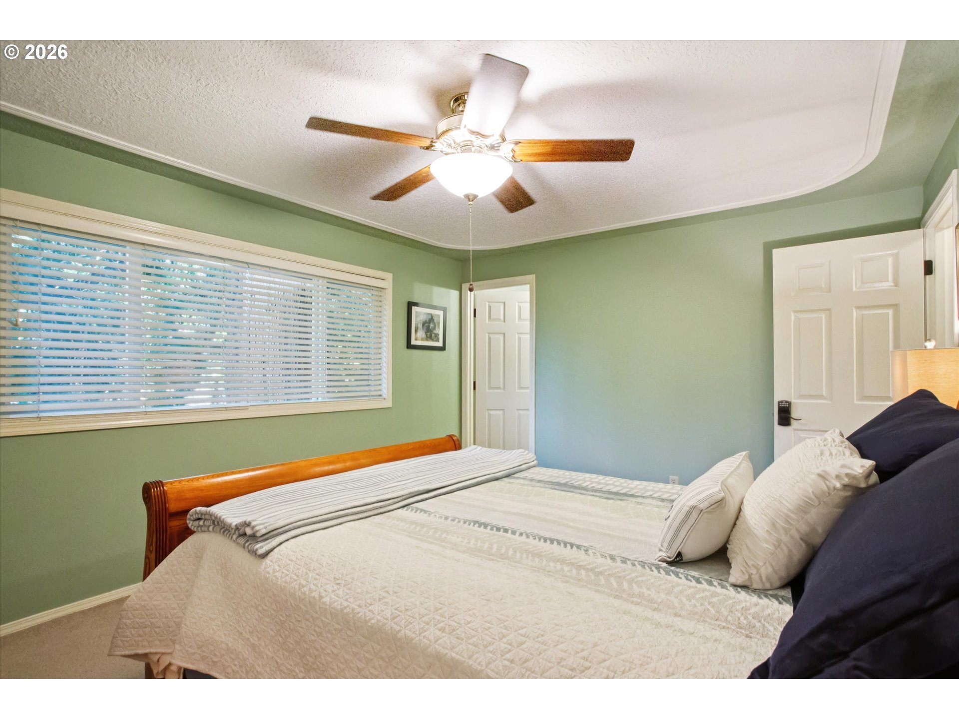 39340 Glover Ct Property Photo 18