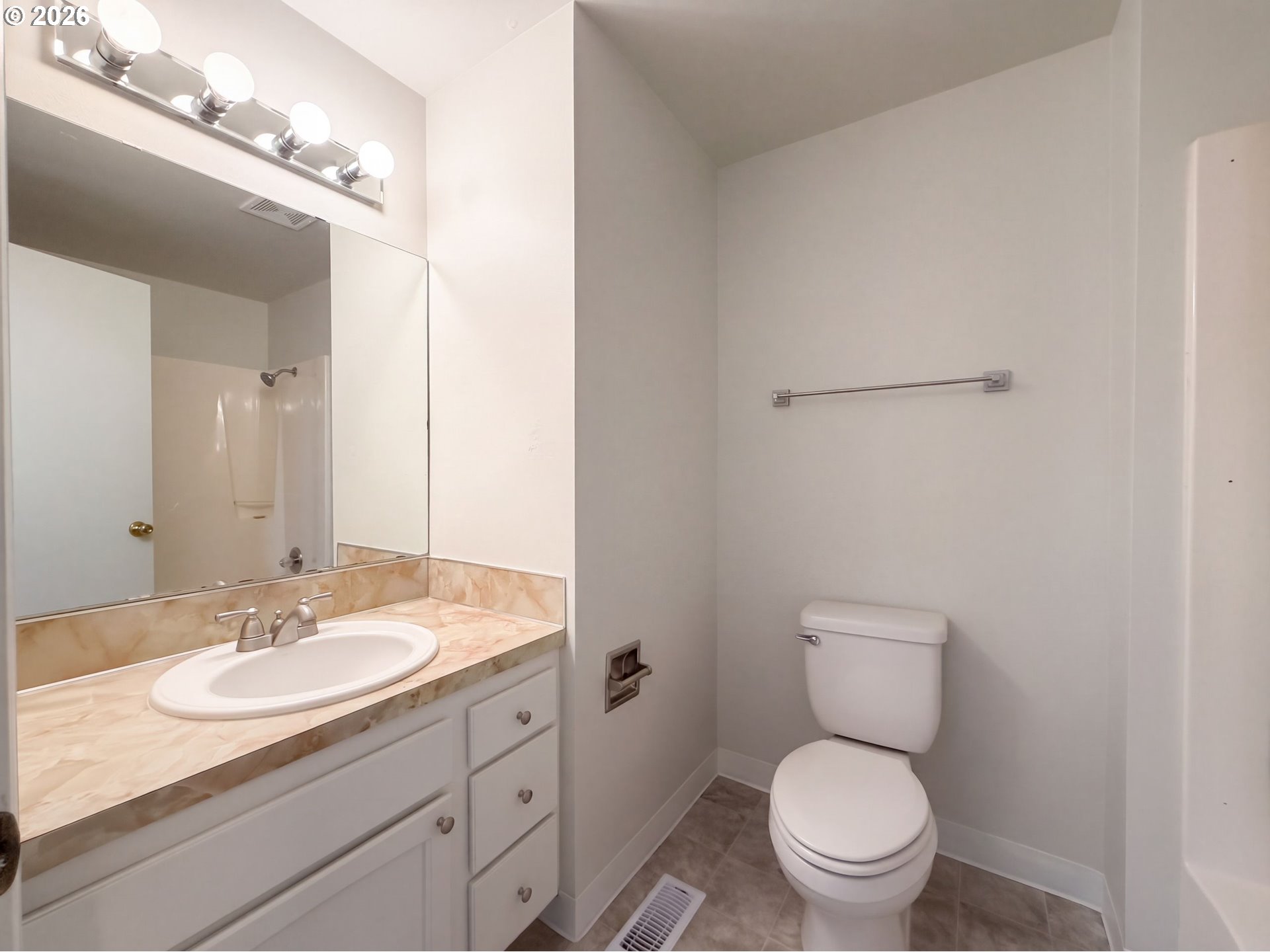 2444 Se 55th Ave Property Photo 14