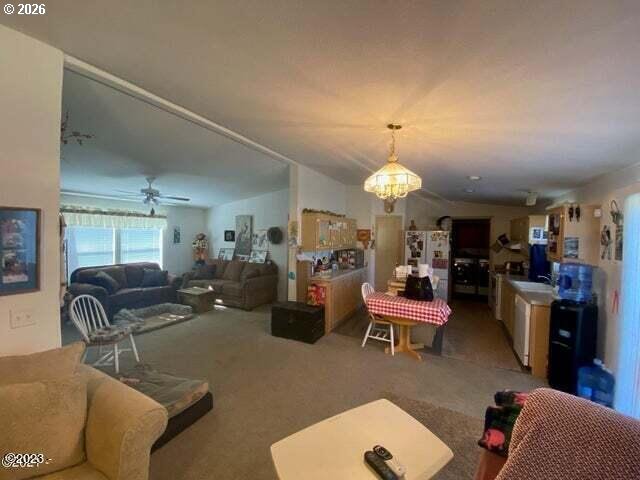2867 N North Bank Rd Property Photo 7