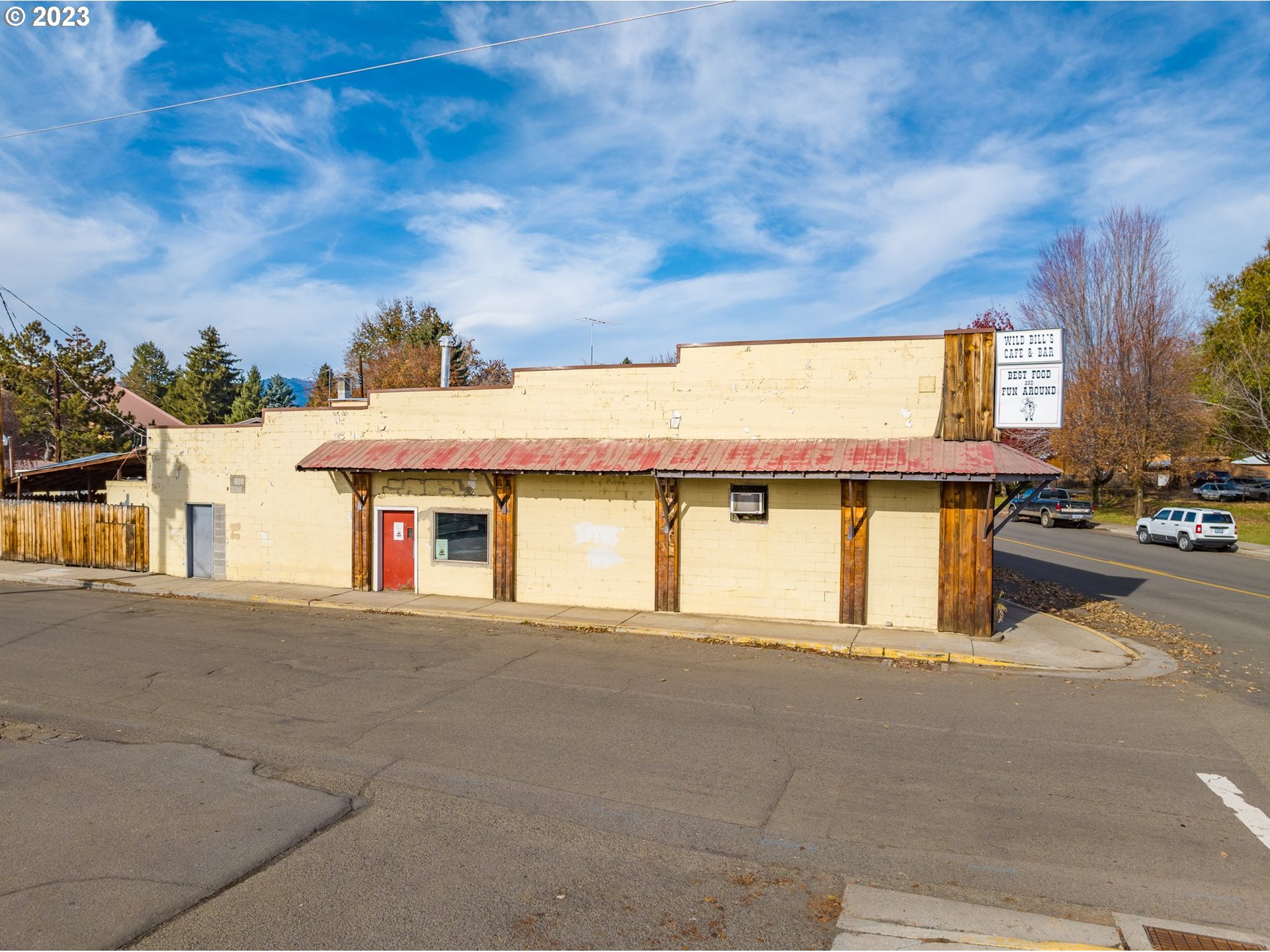105 S Main St Property Photo 35