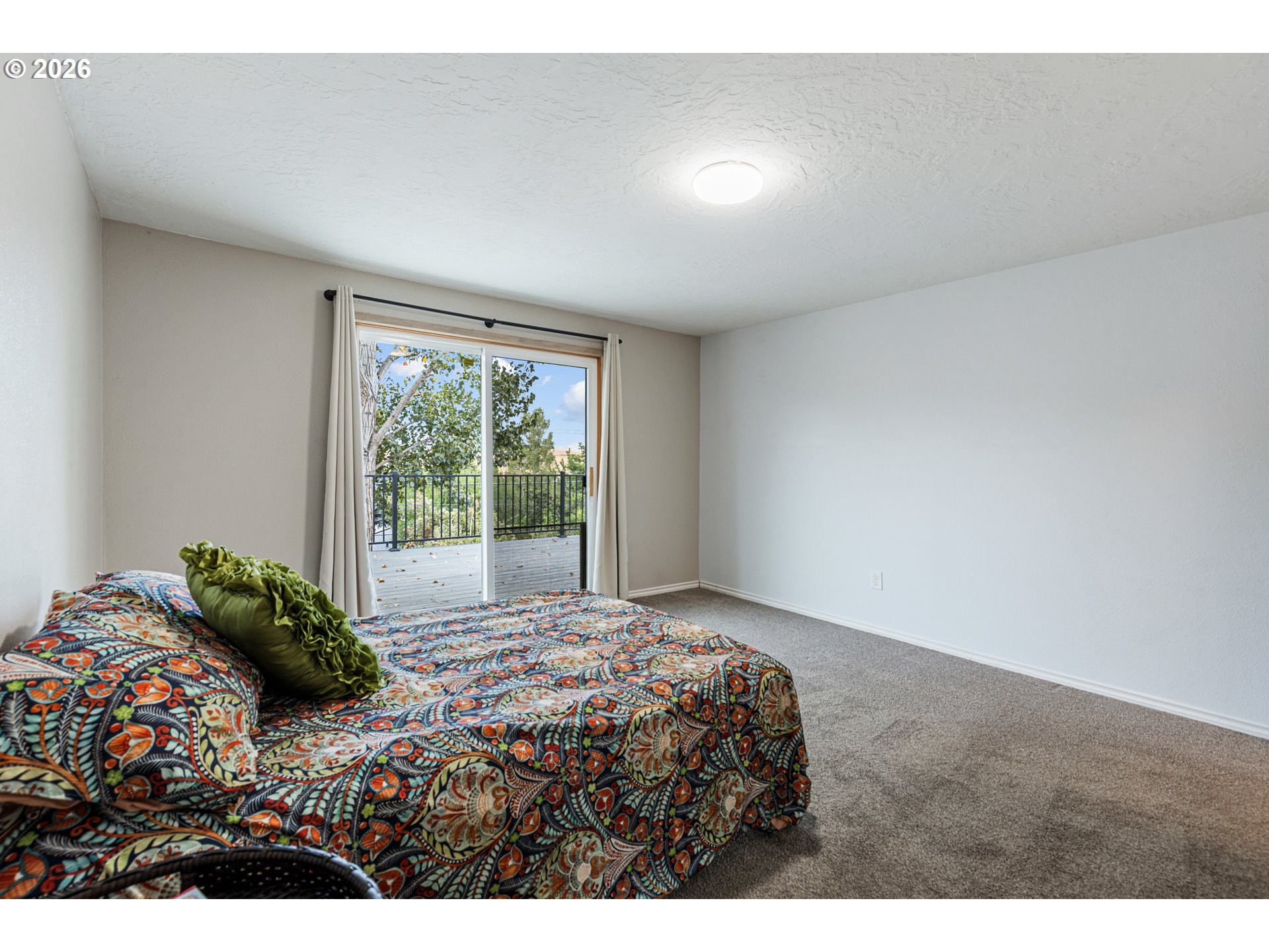 2106 Sw Nye Ave Property Photo 24