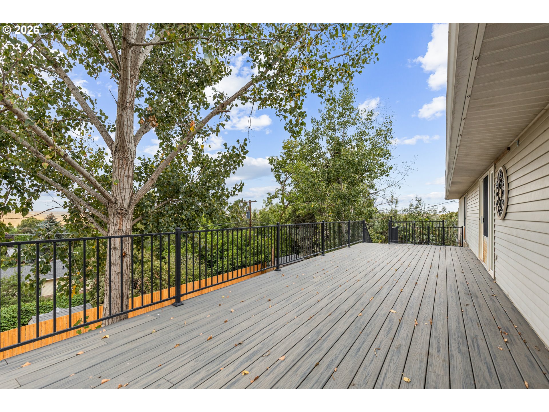 2106 Sw Nye Ave Property Photo 41