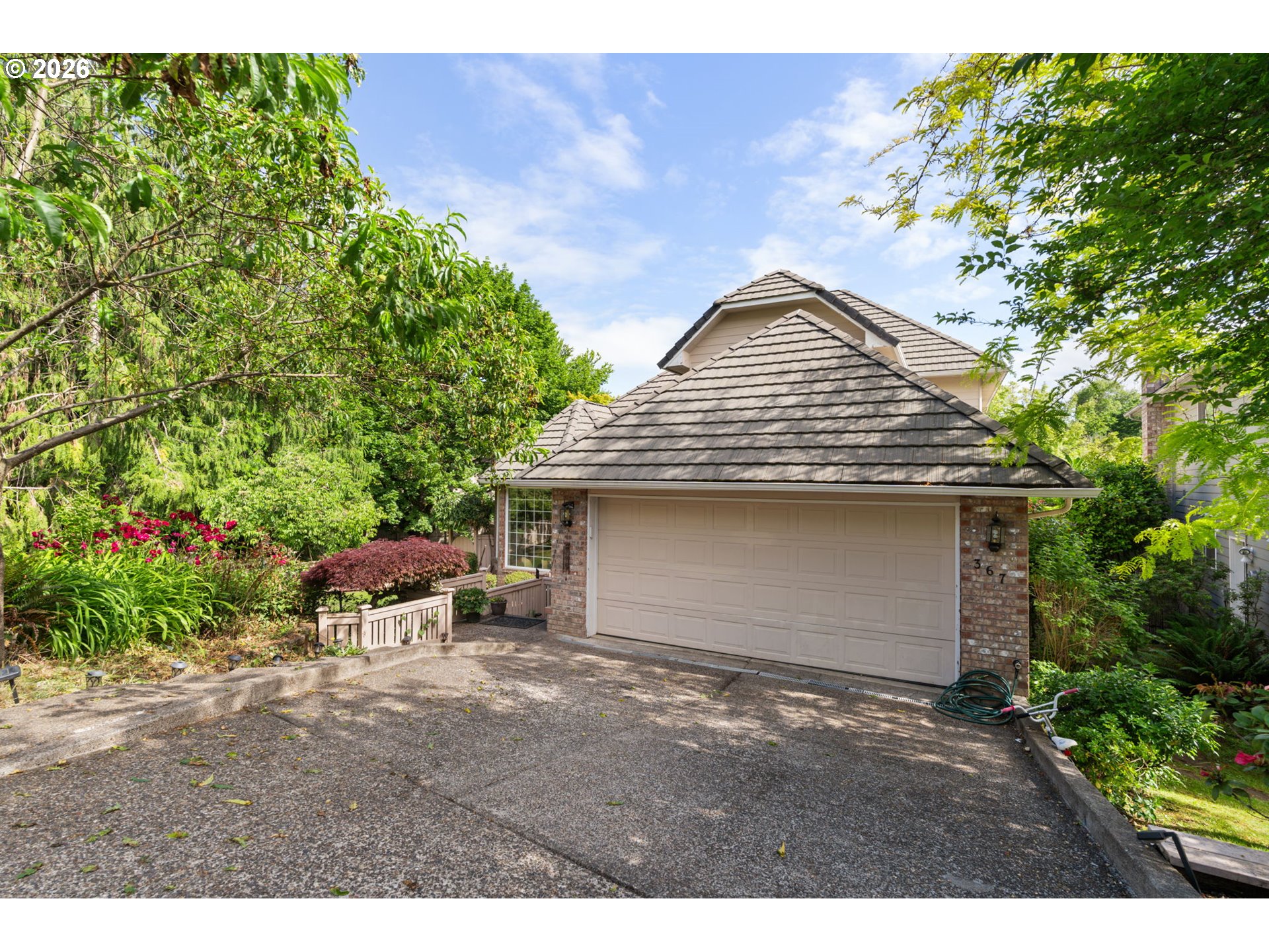 367 Spyglass Dr Property Photo 2