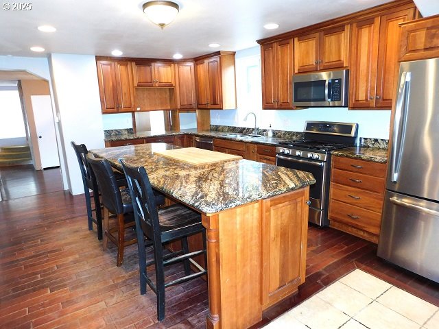 875 Park Dr Property Photo 18