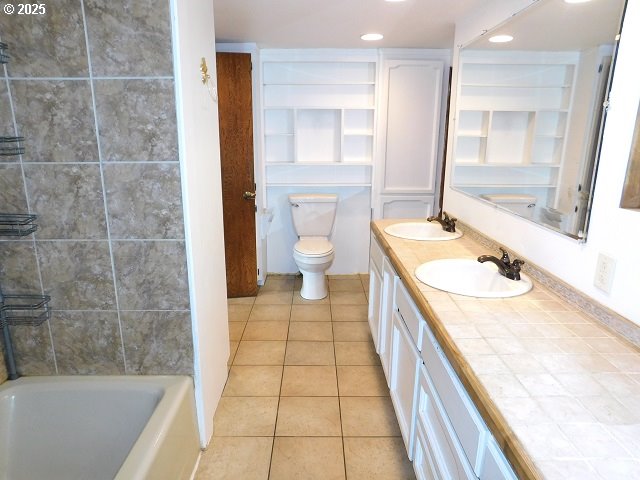 875 Park Dr Property Photo 22