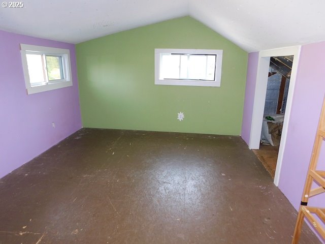 875 Park Dr Property Photo 32