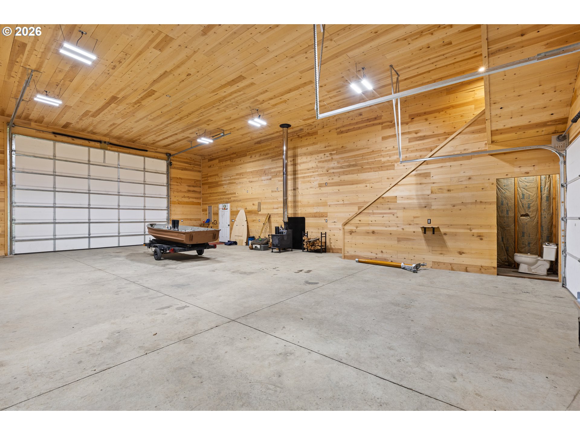 1631 Glenbrook Loop Rd Property Photo 7
