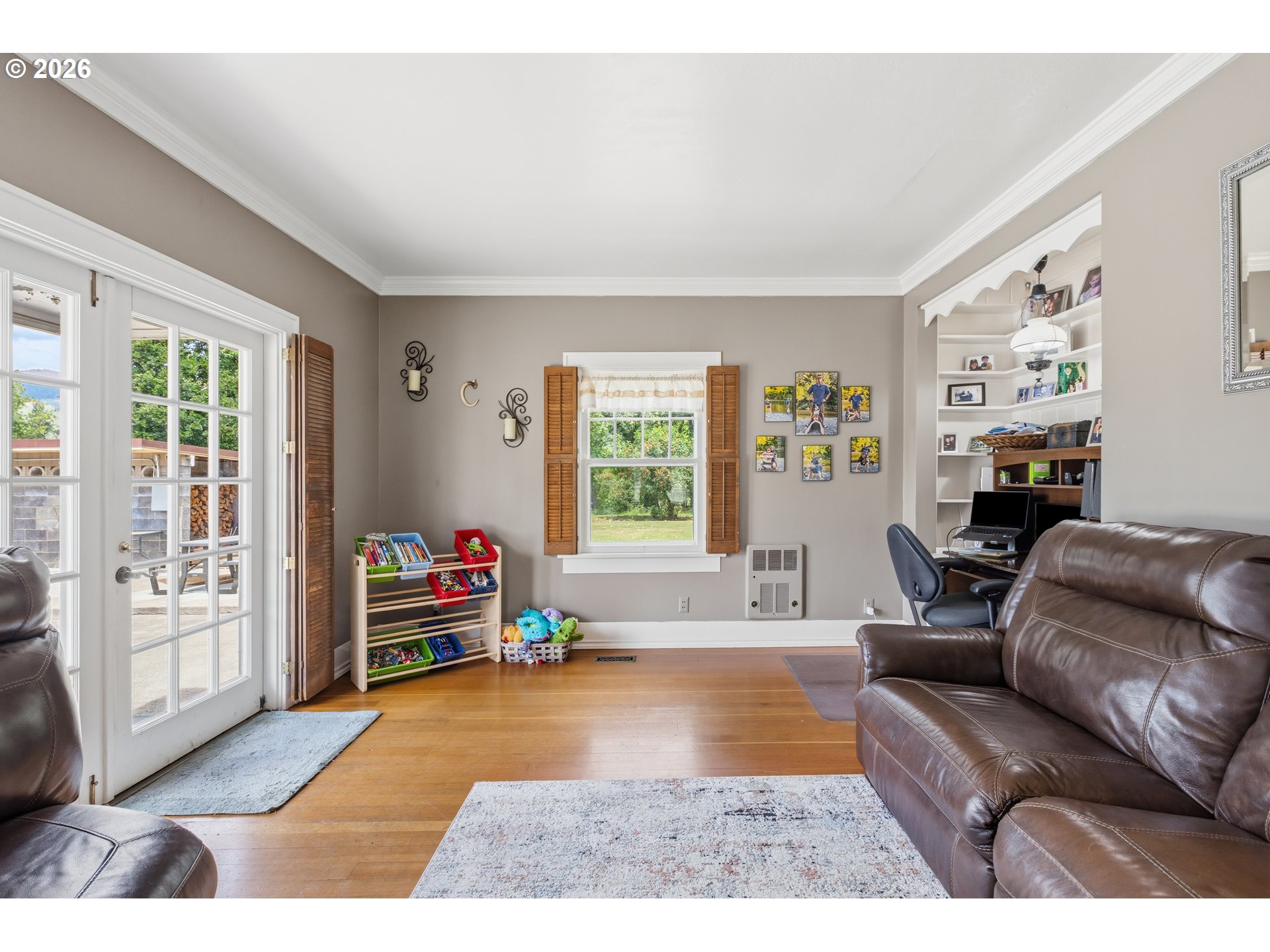 1631 Glenbrook Loop Rd Property Photo 15