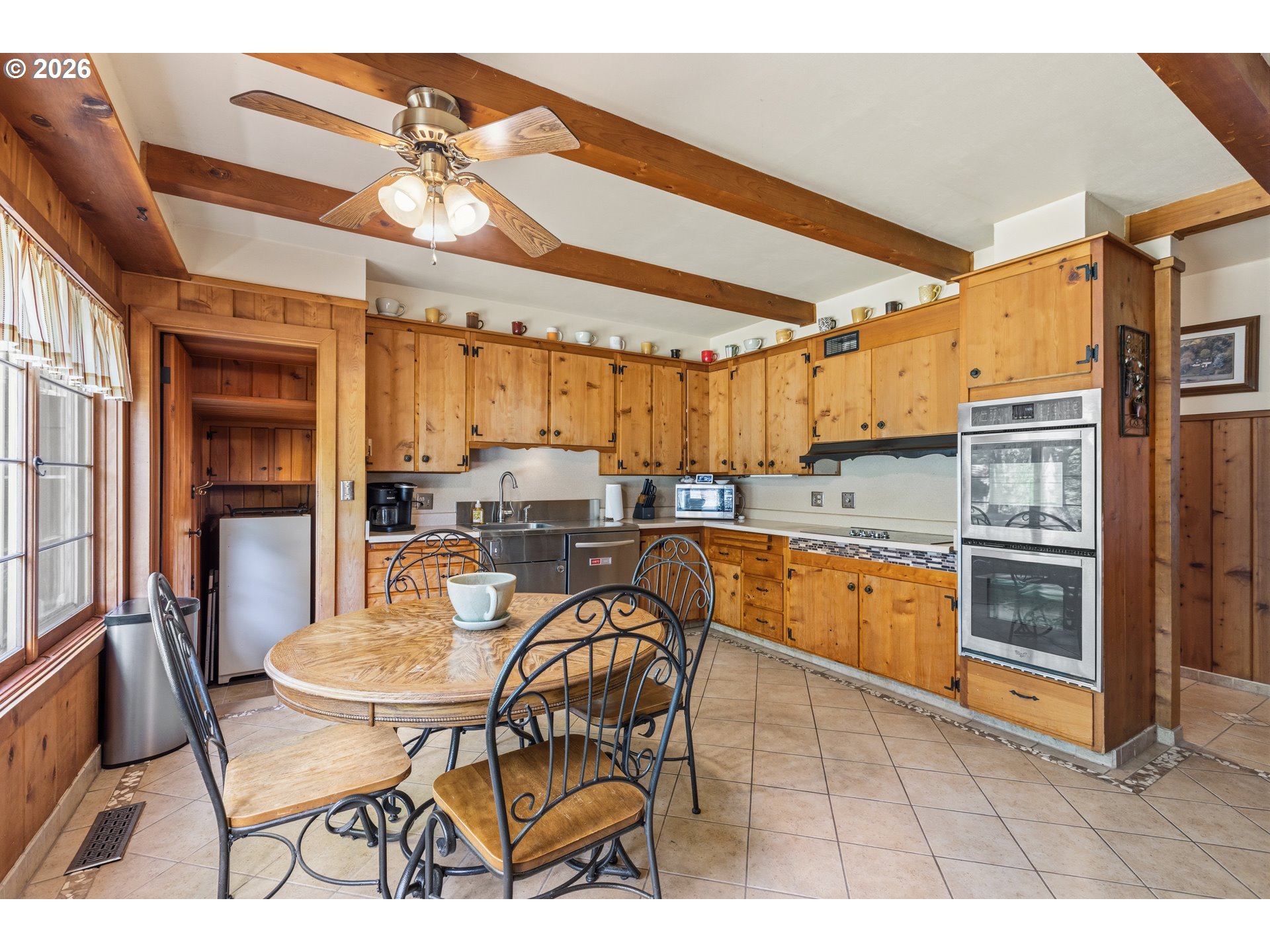 1631 Glenbrook Loop Rd Property Photo 23