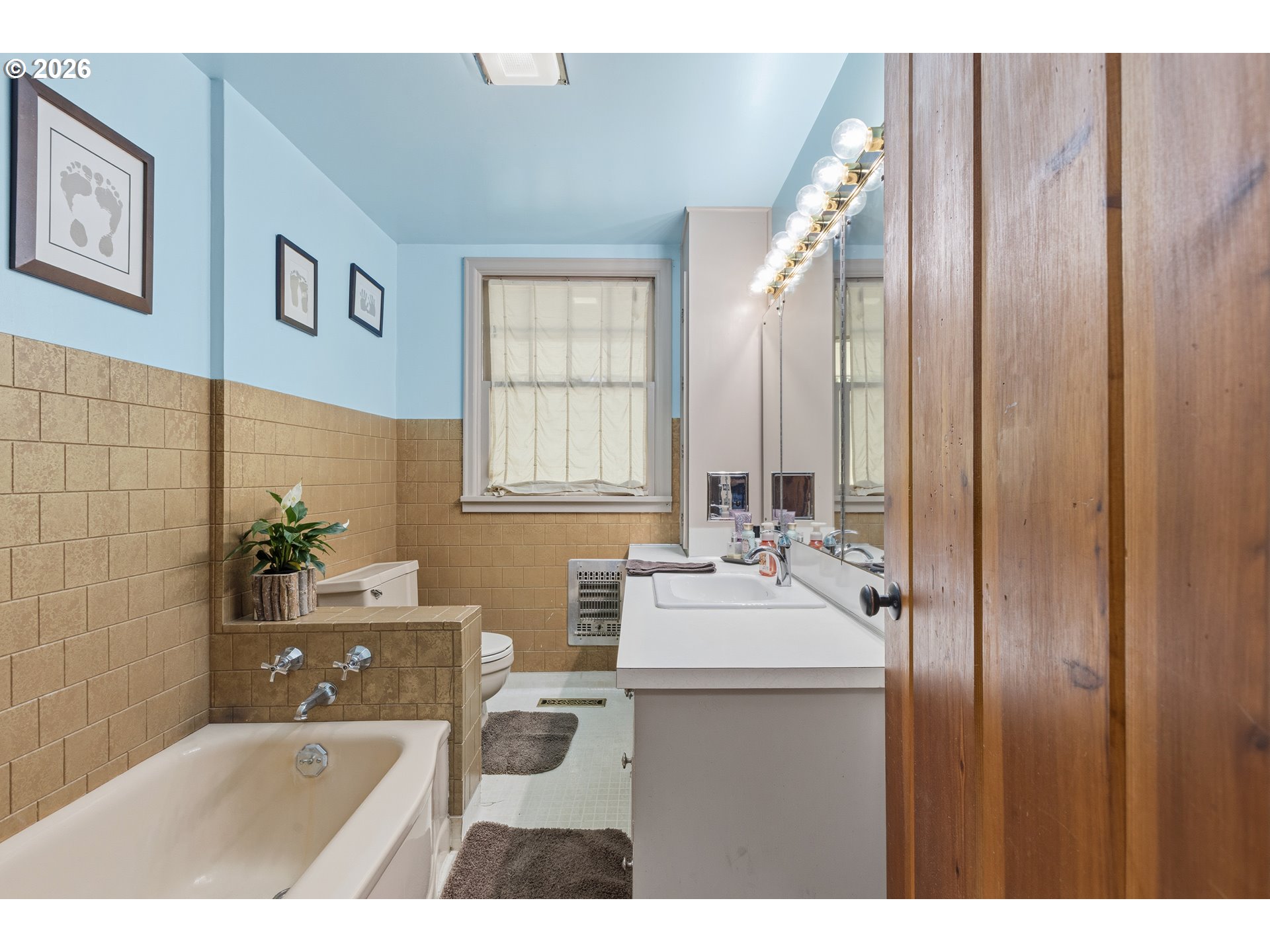 1631 Glenbrook Loop Rd Property Photo 32