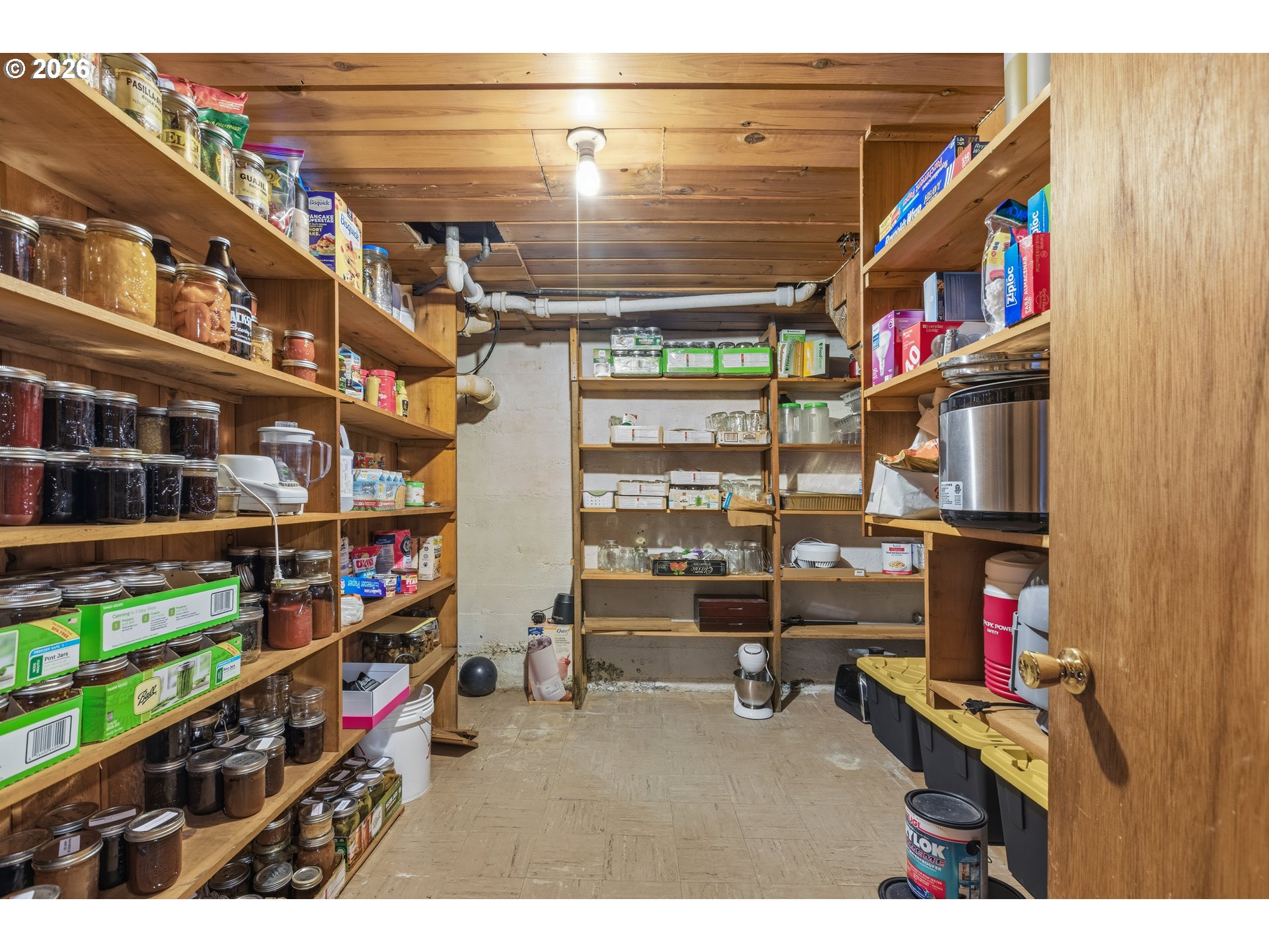 1631 Glenbrook Loop Rd Property Photo 38