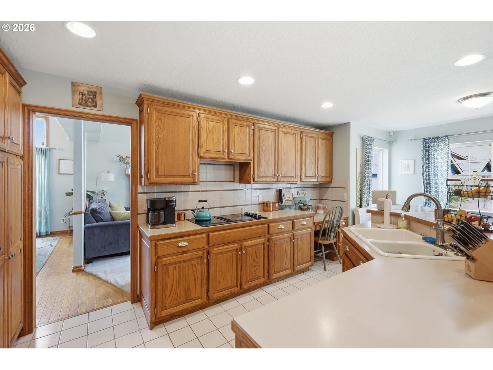 705 S 68th Pl Property Photo 19