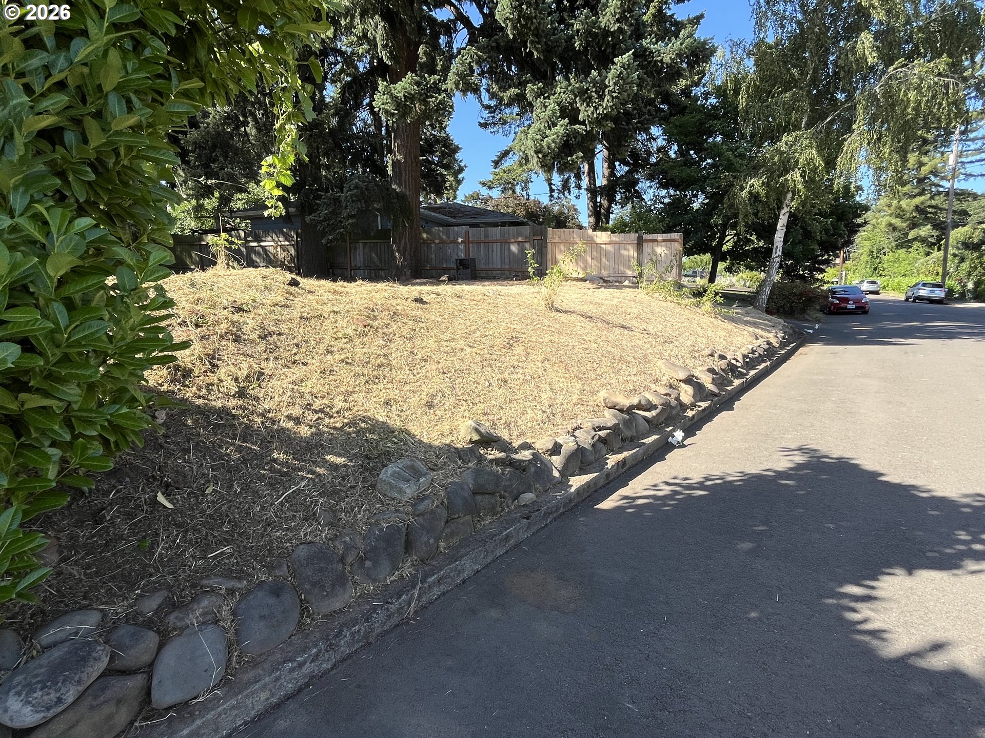 531 Riverview Dr Property Photo 1