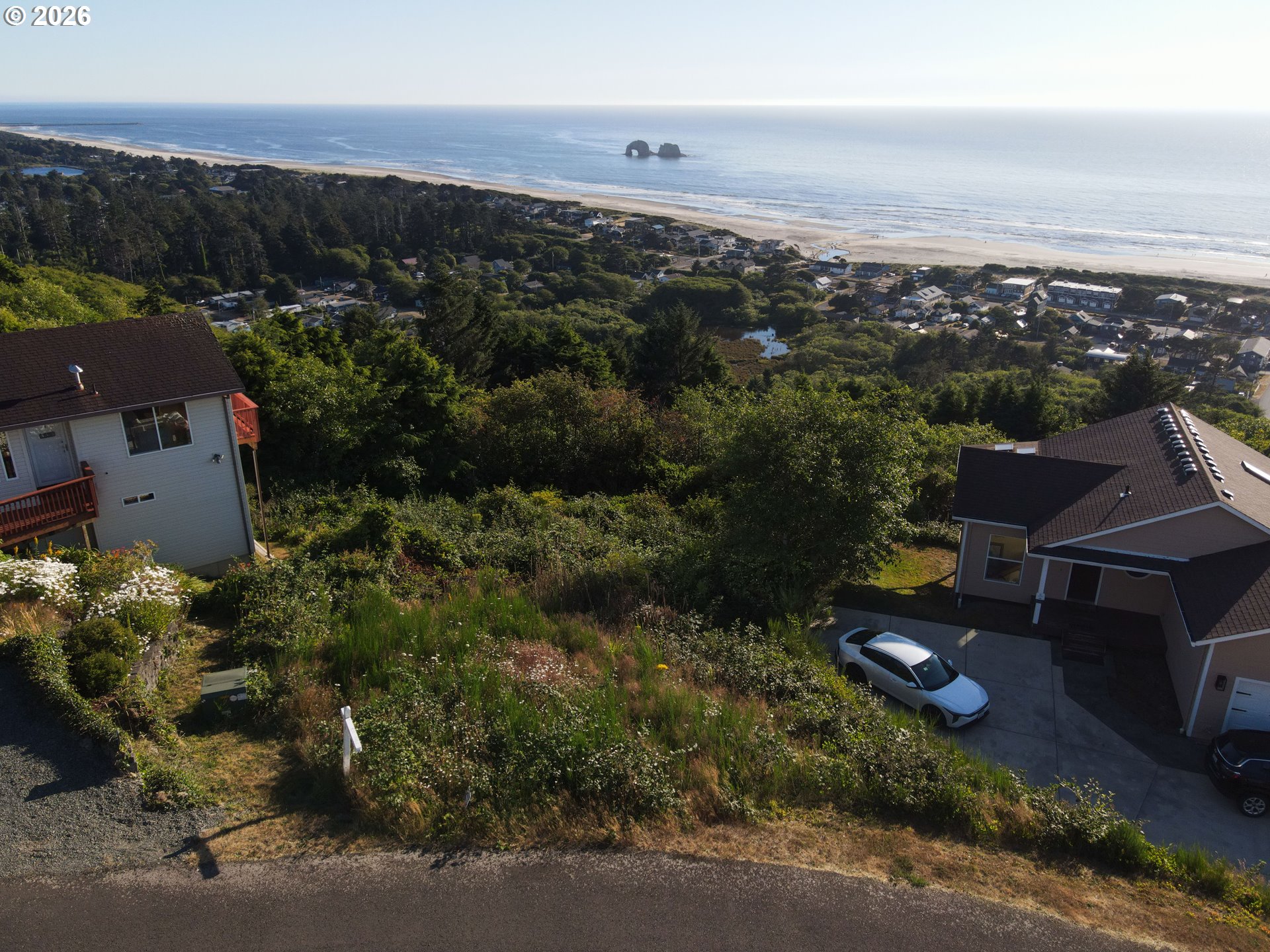 Longview Loop Property Photo 4