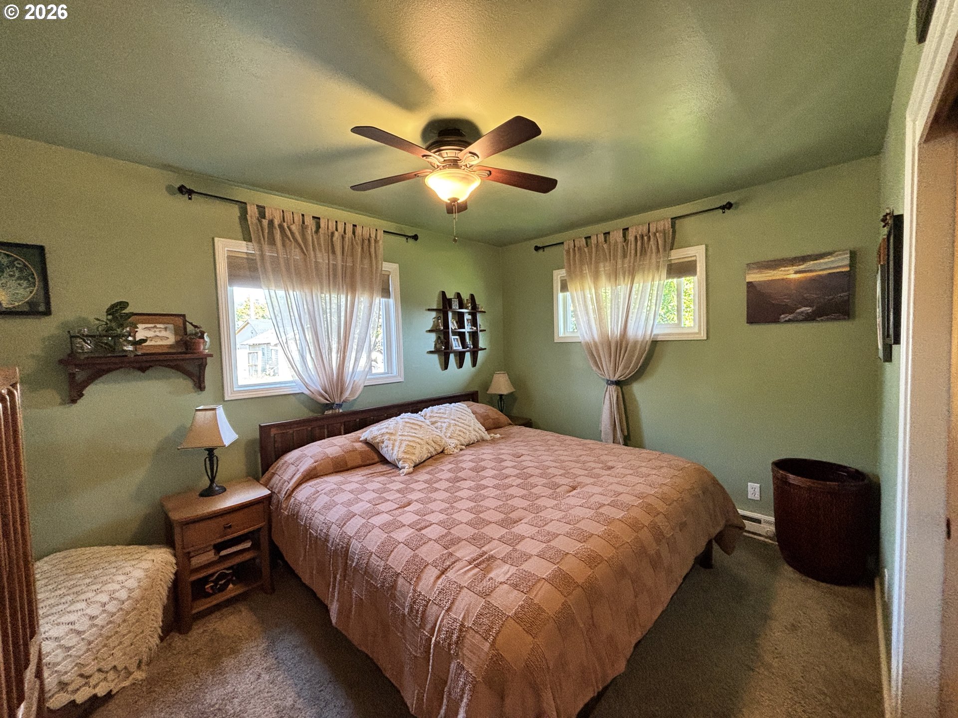 537 Art St Property Photo 19