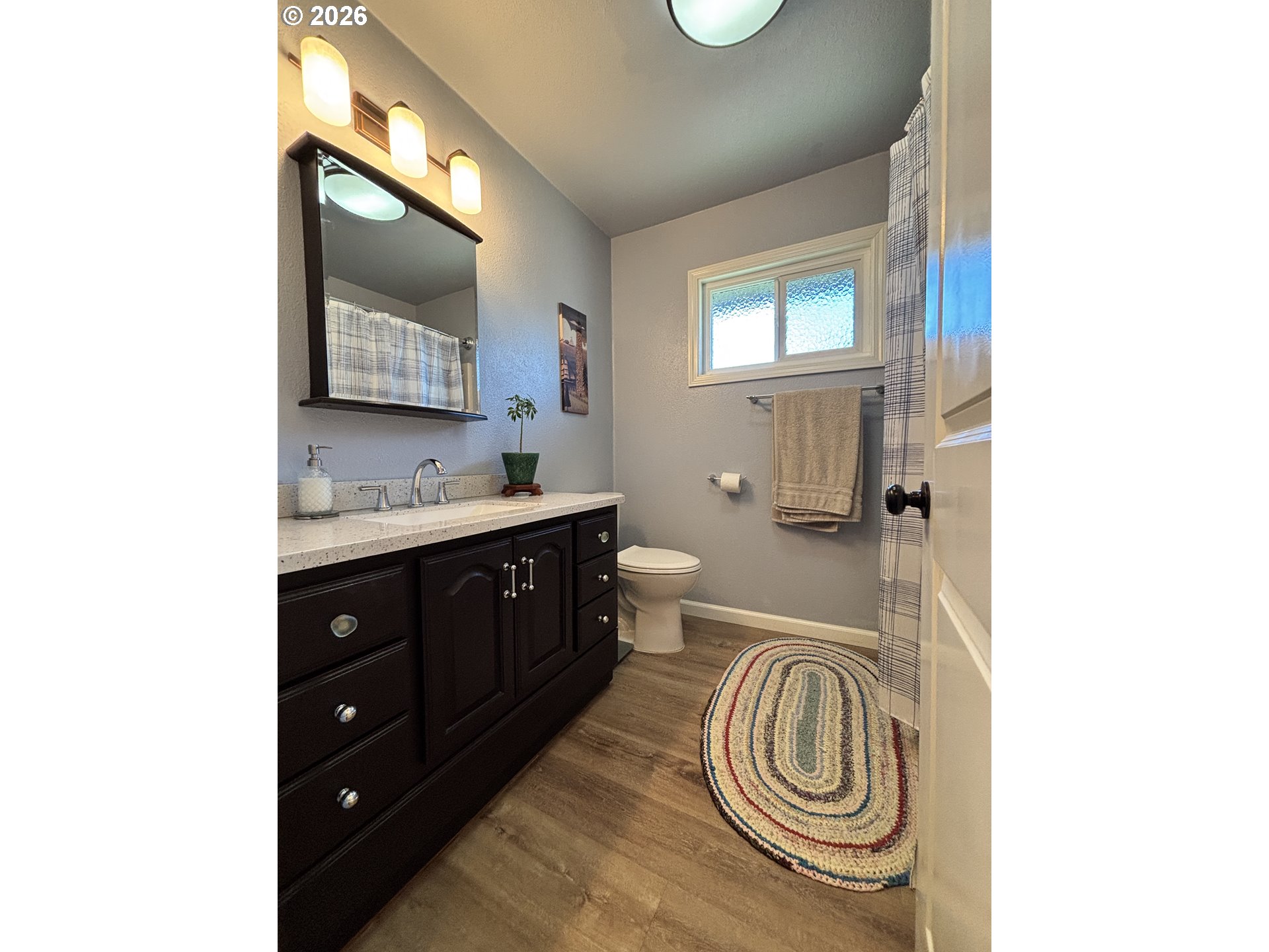 537 Art St Property Photo 25