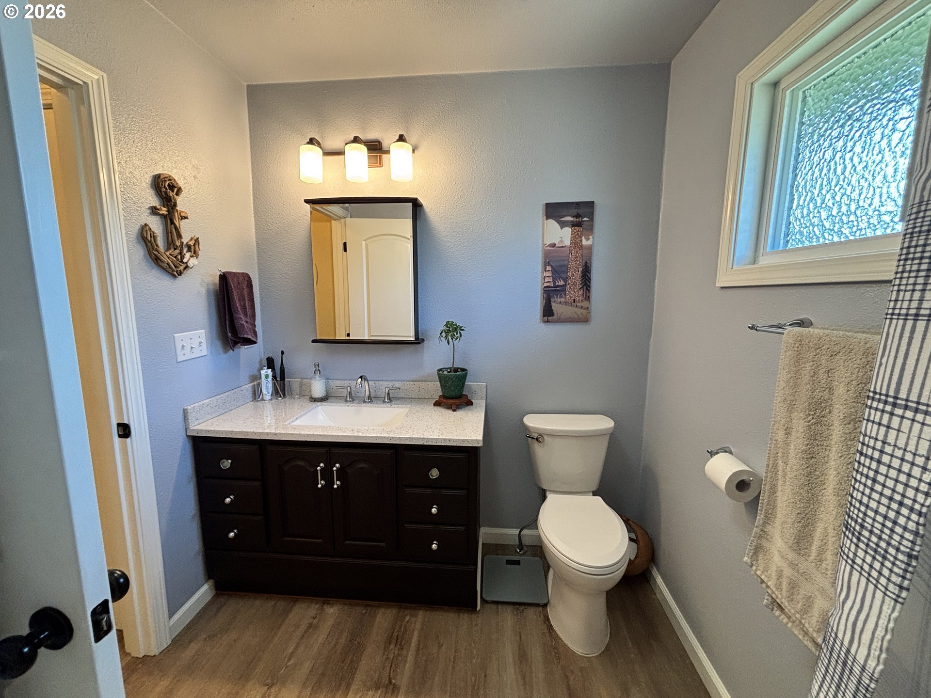 537 Art St Property Photo 26