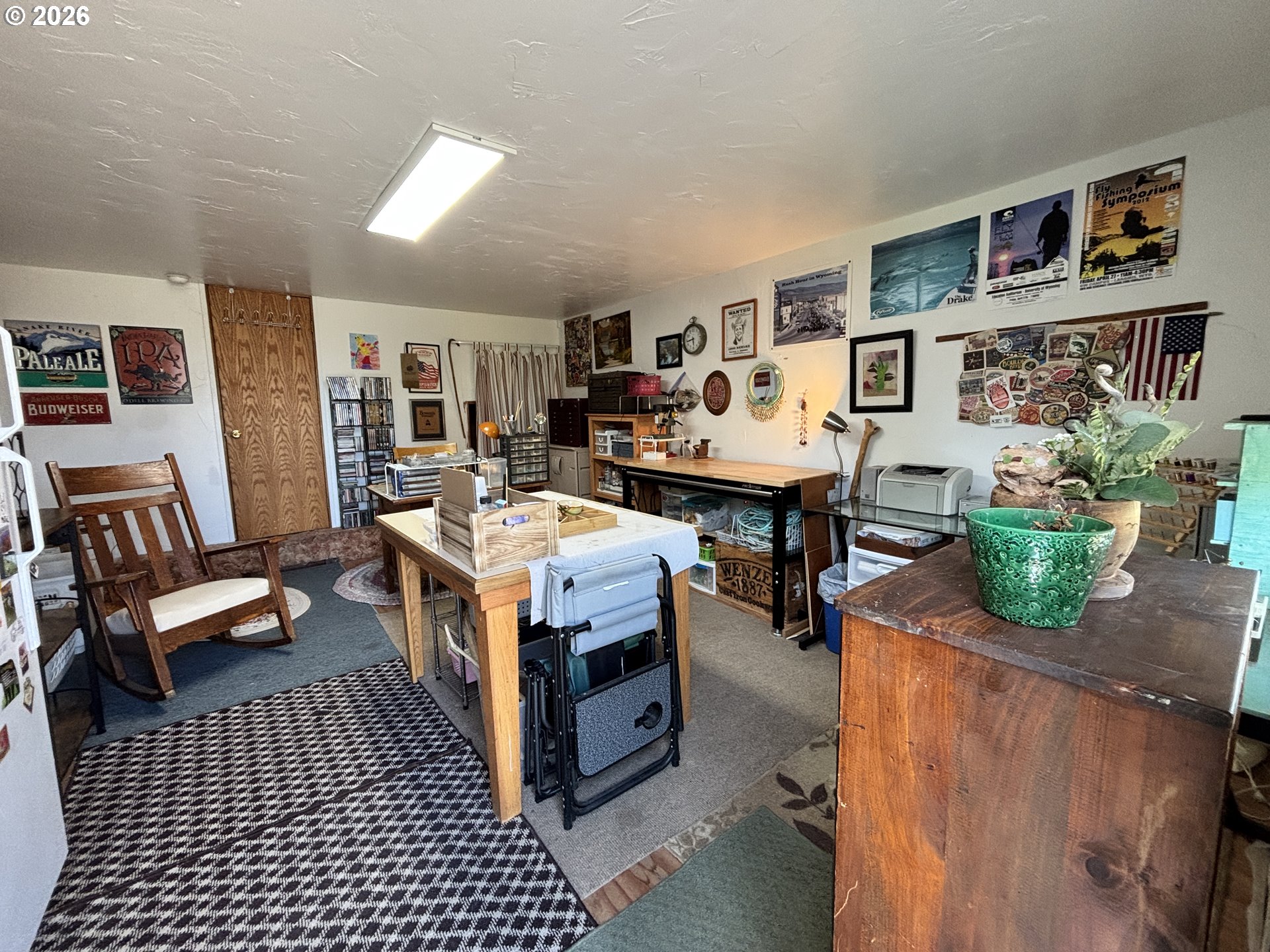 537 Art St Property Photo 29