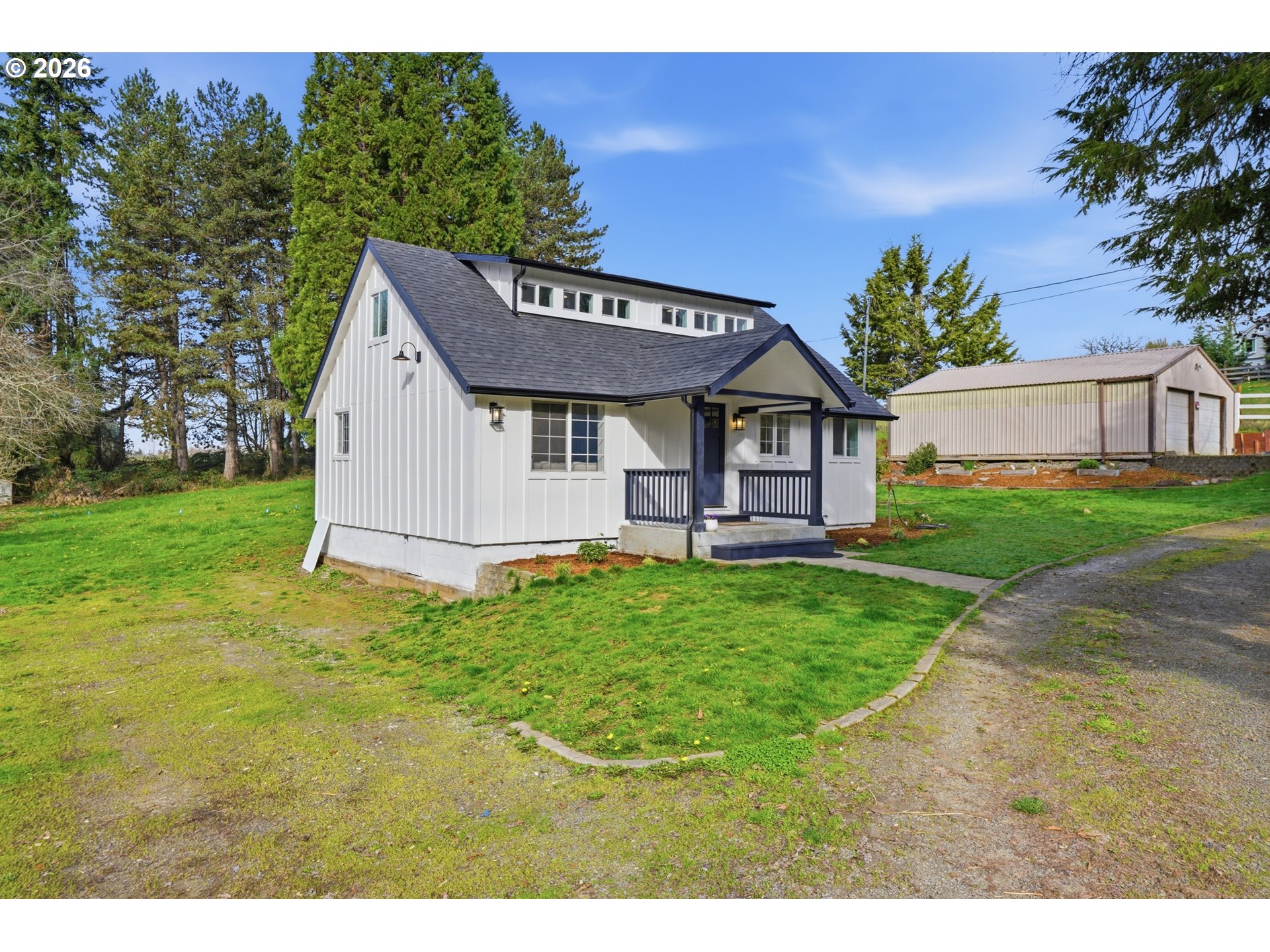 8207 Se Cottrell Rd Property Photo 3
